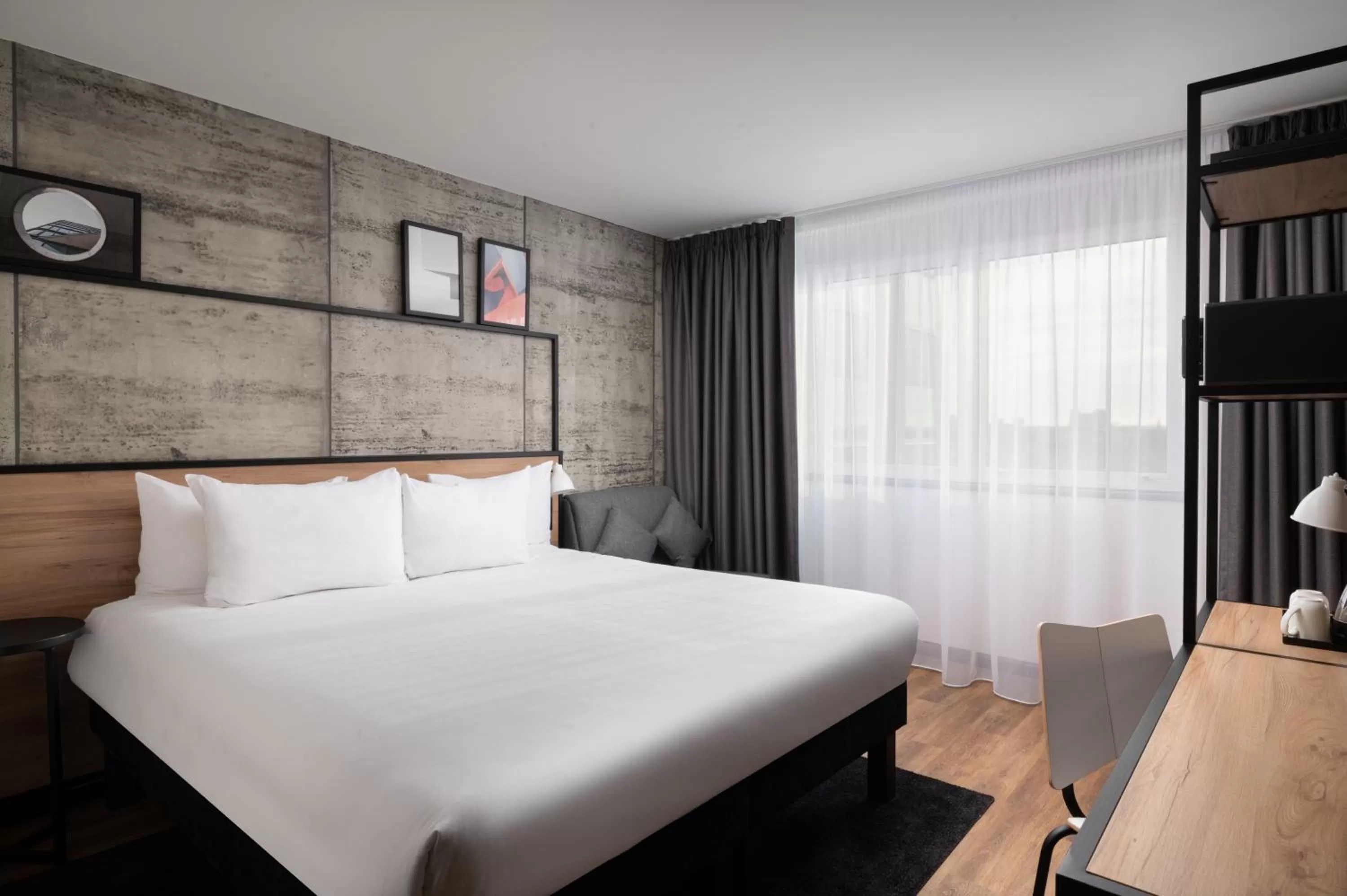 Bed in ibis London Earls Court