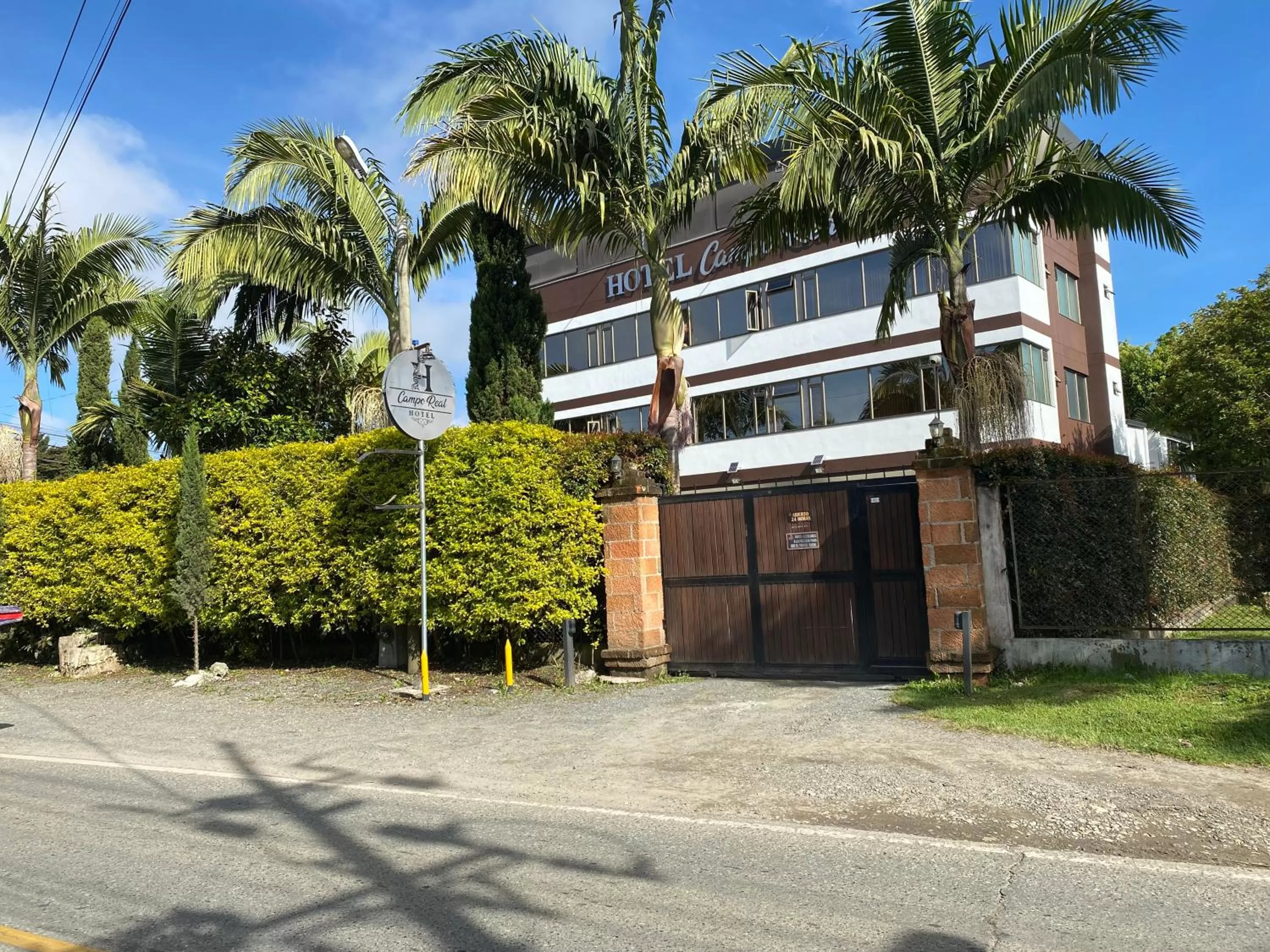 Property Building in Hotel Campo Real