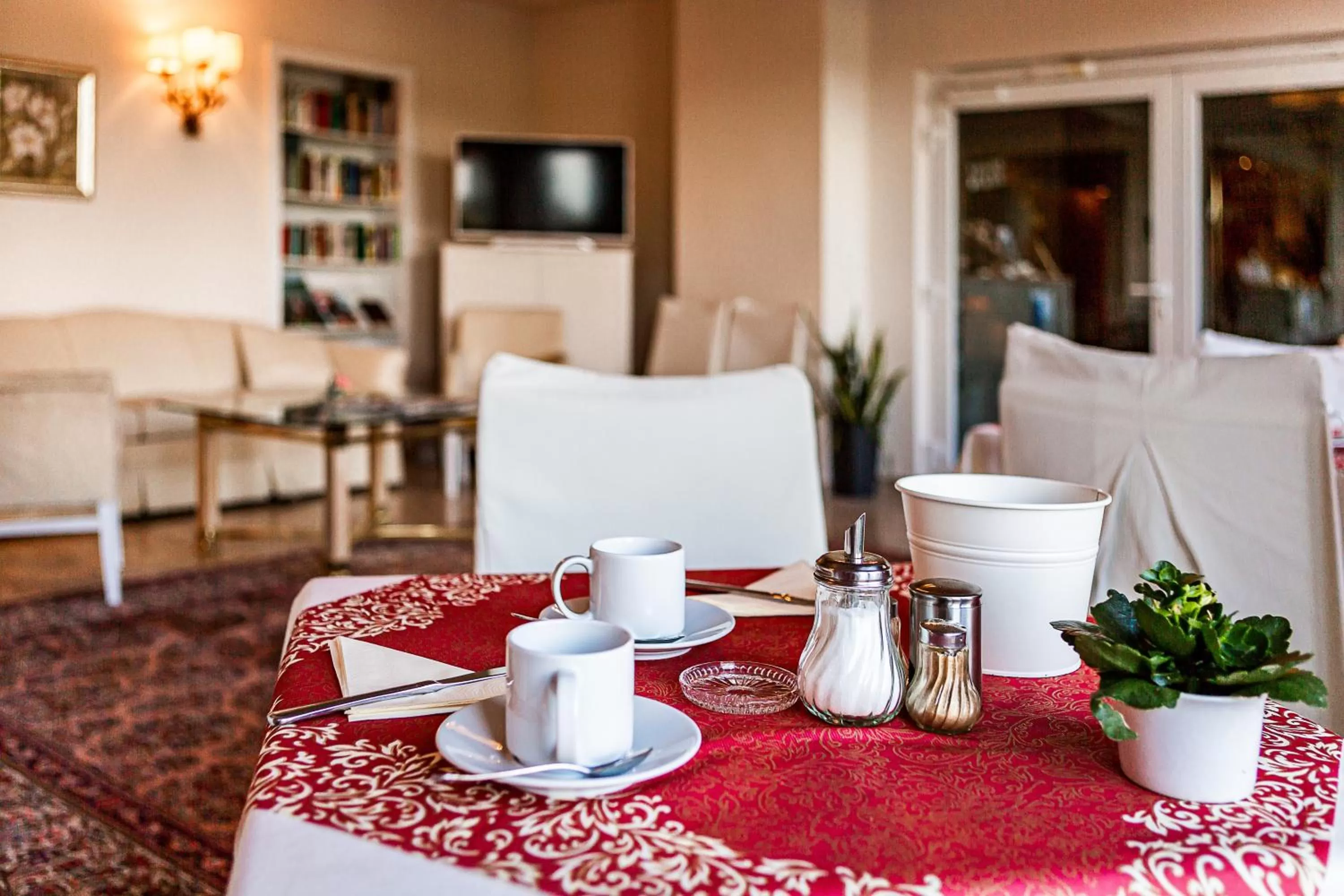 Breakfast in Hotel Rhein-Residenz