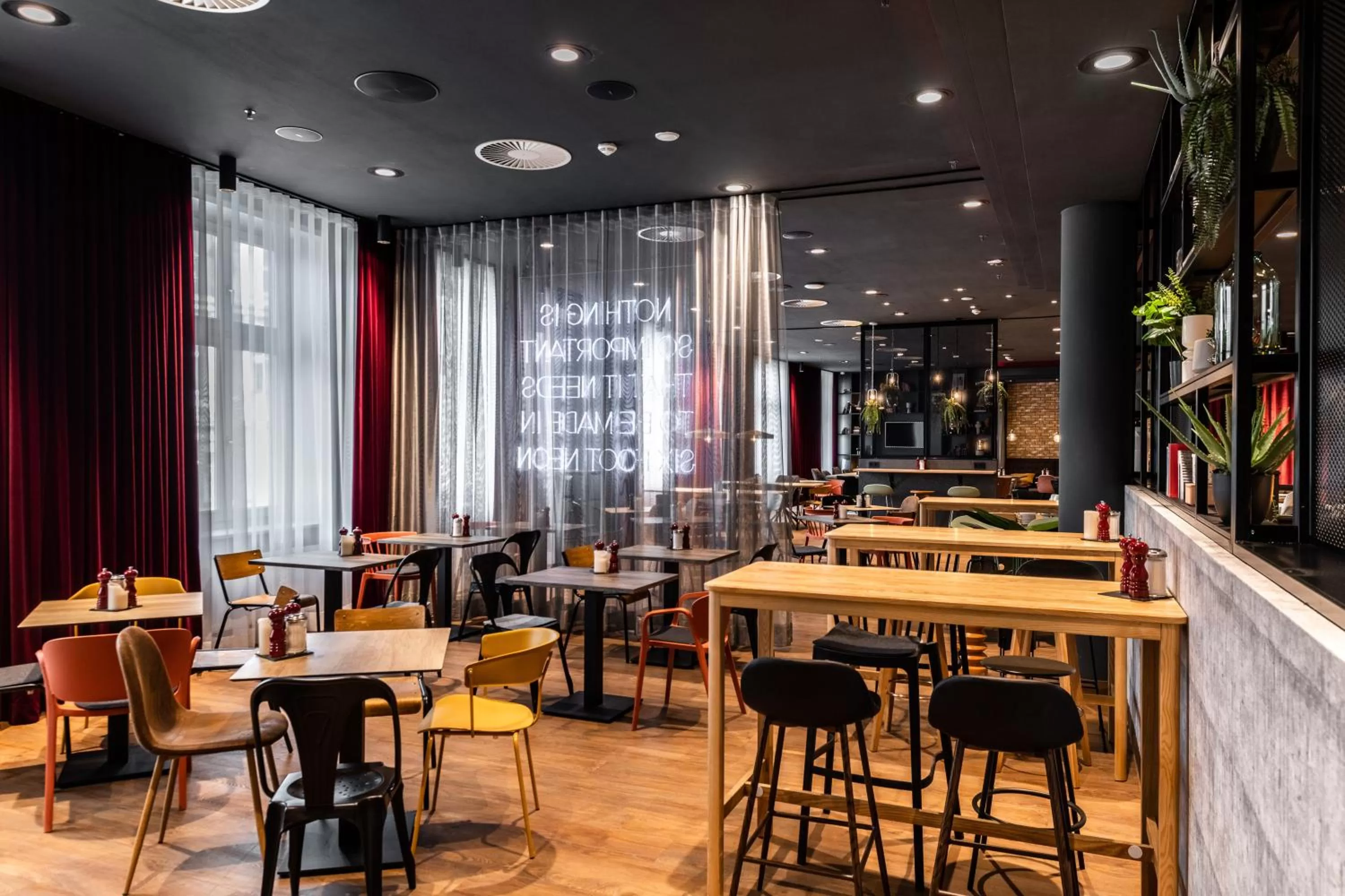 Restaurant/places to eat in Pentahotel Rostock