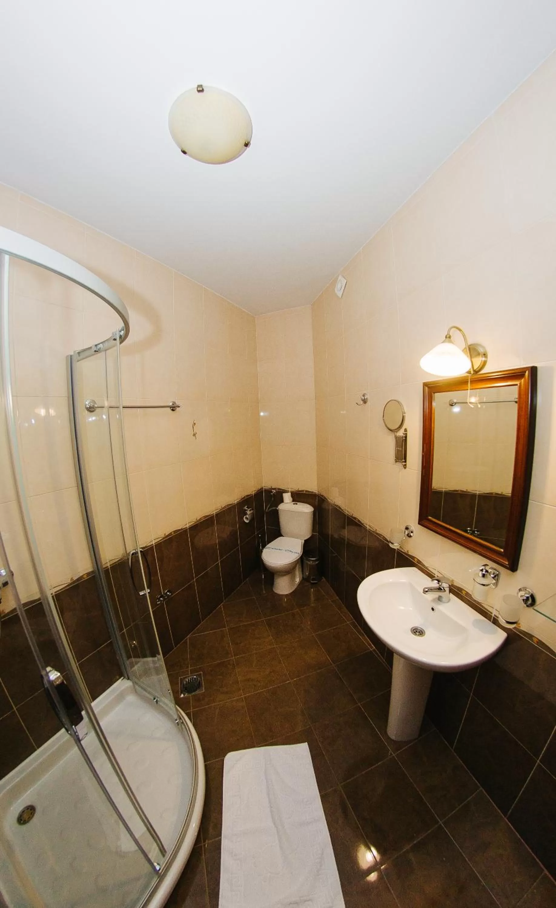 Bathroom in Garni Hotel Andric