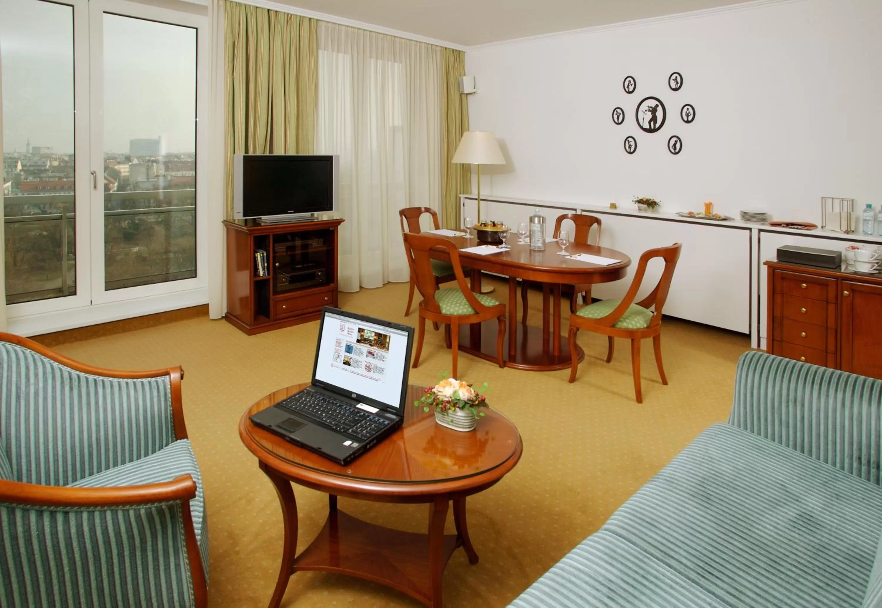 Suite in Hotel Am Parkring