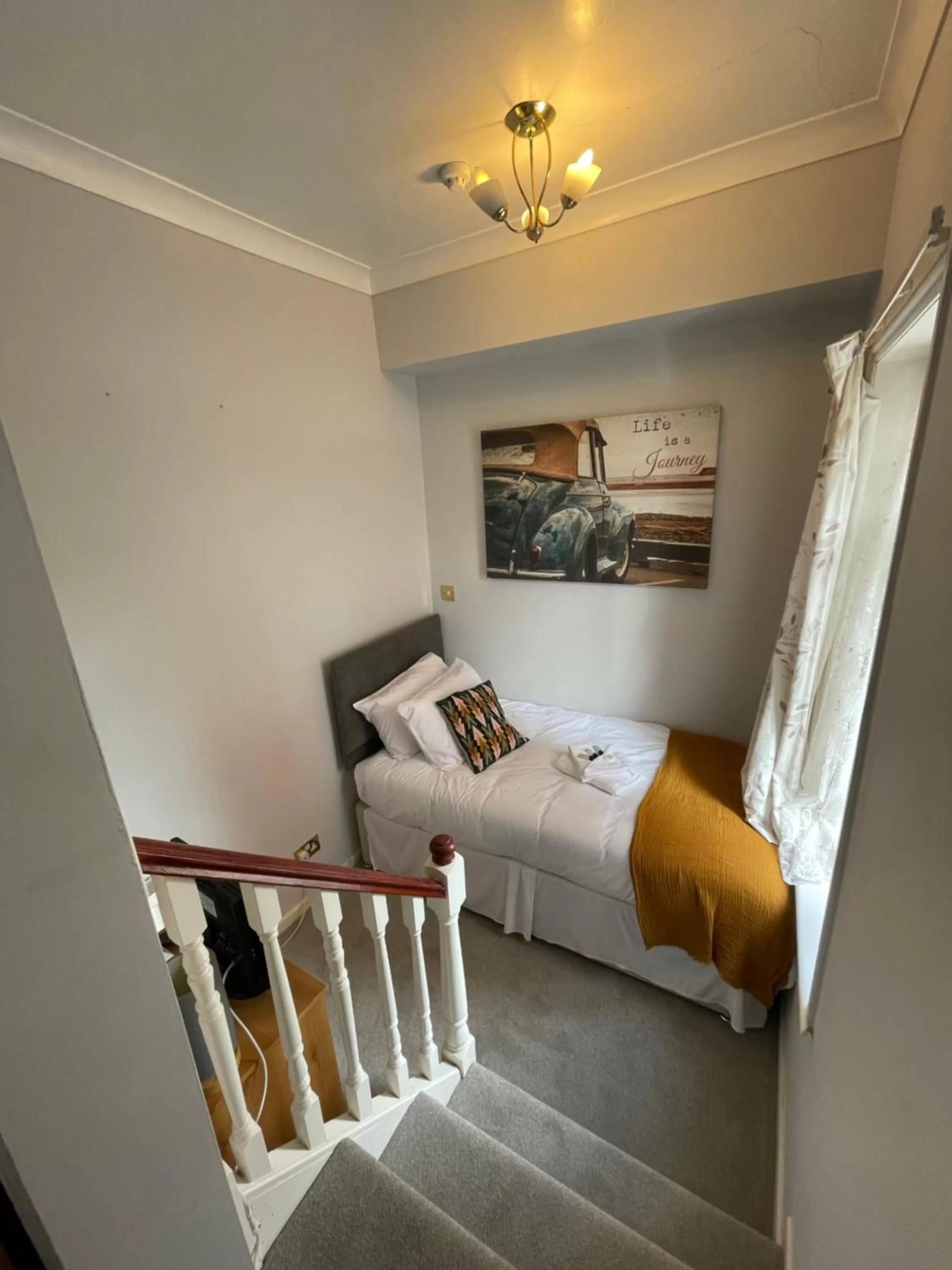 Bed in The Silver How