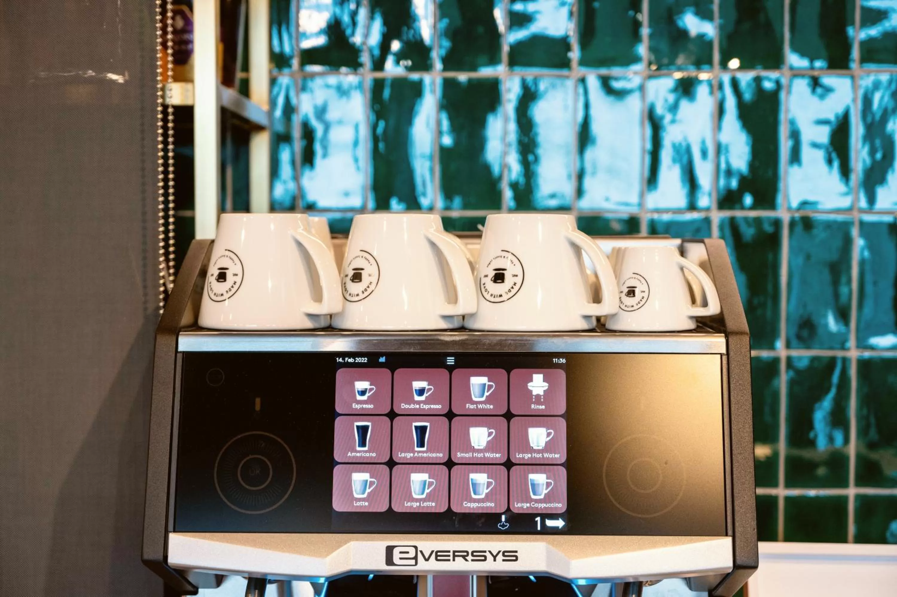 Dining area in Wilde Aparthotels Manchester City Centre