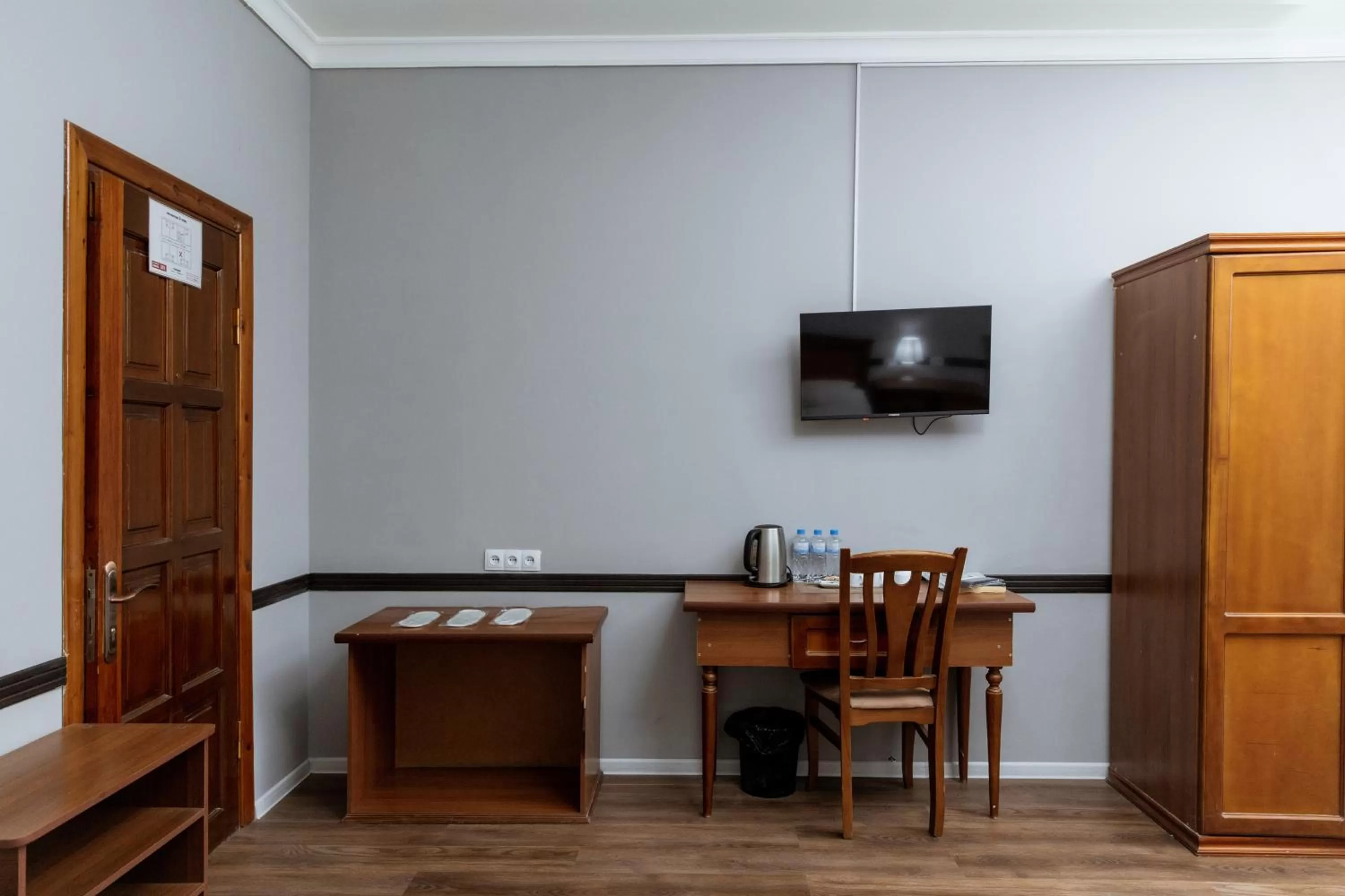 TV and multimedia, TV/Entertainment Center in Stella Hotel Tashkent