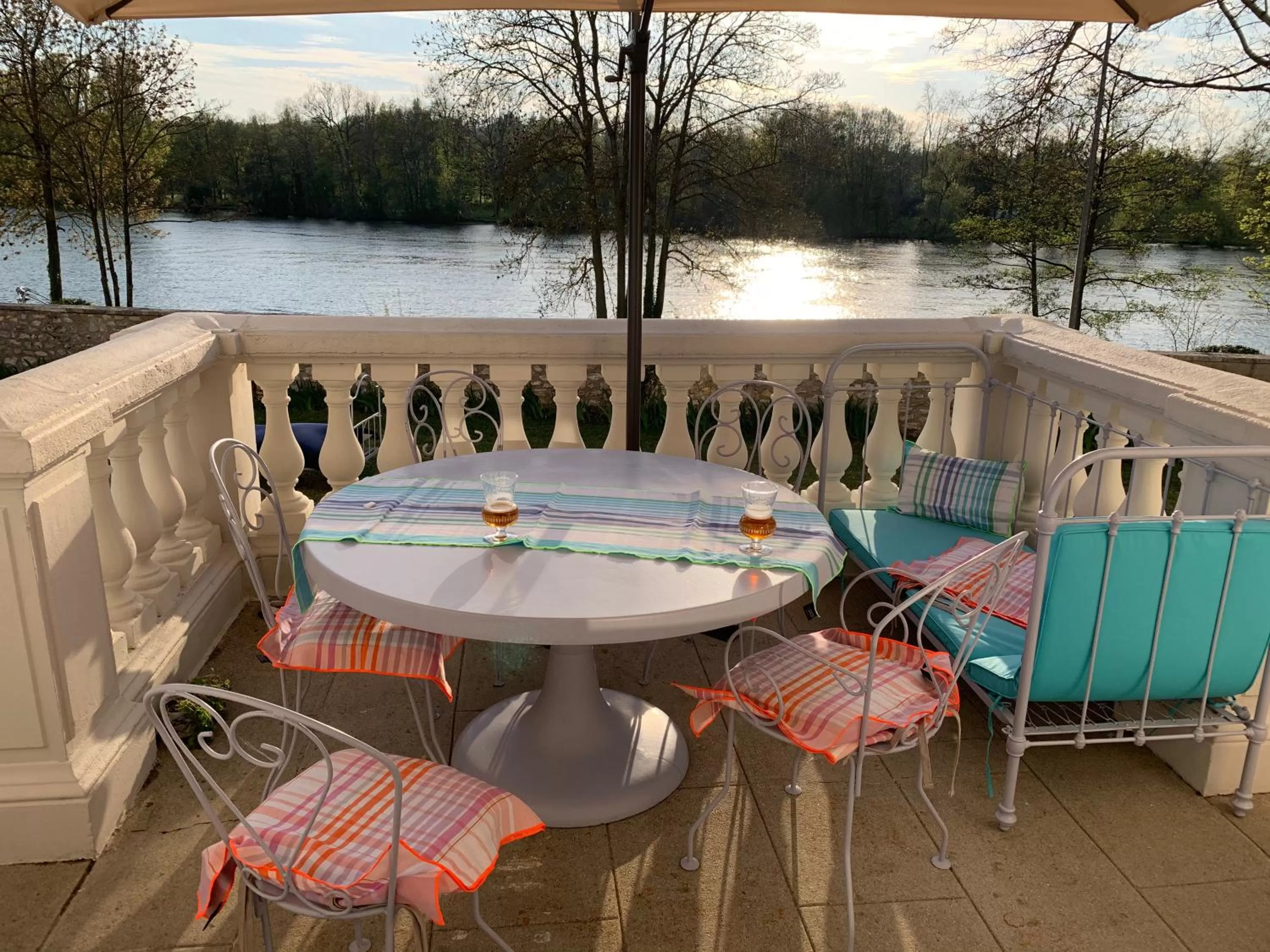 River view in La Grande Maison