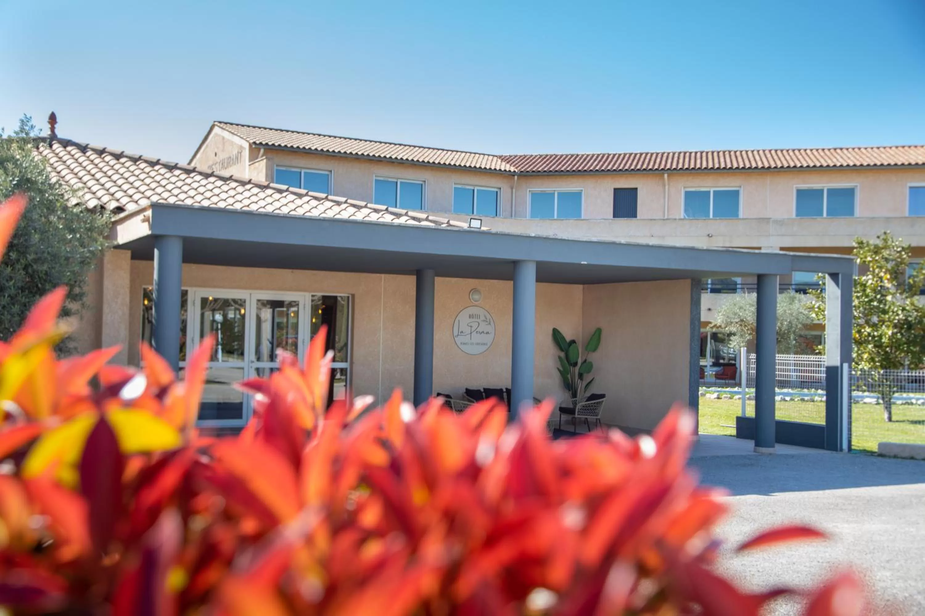 Property building in Hôtel La Perna