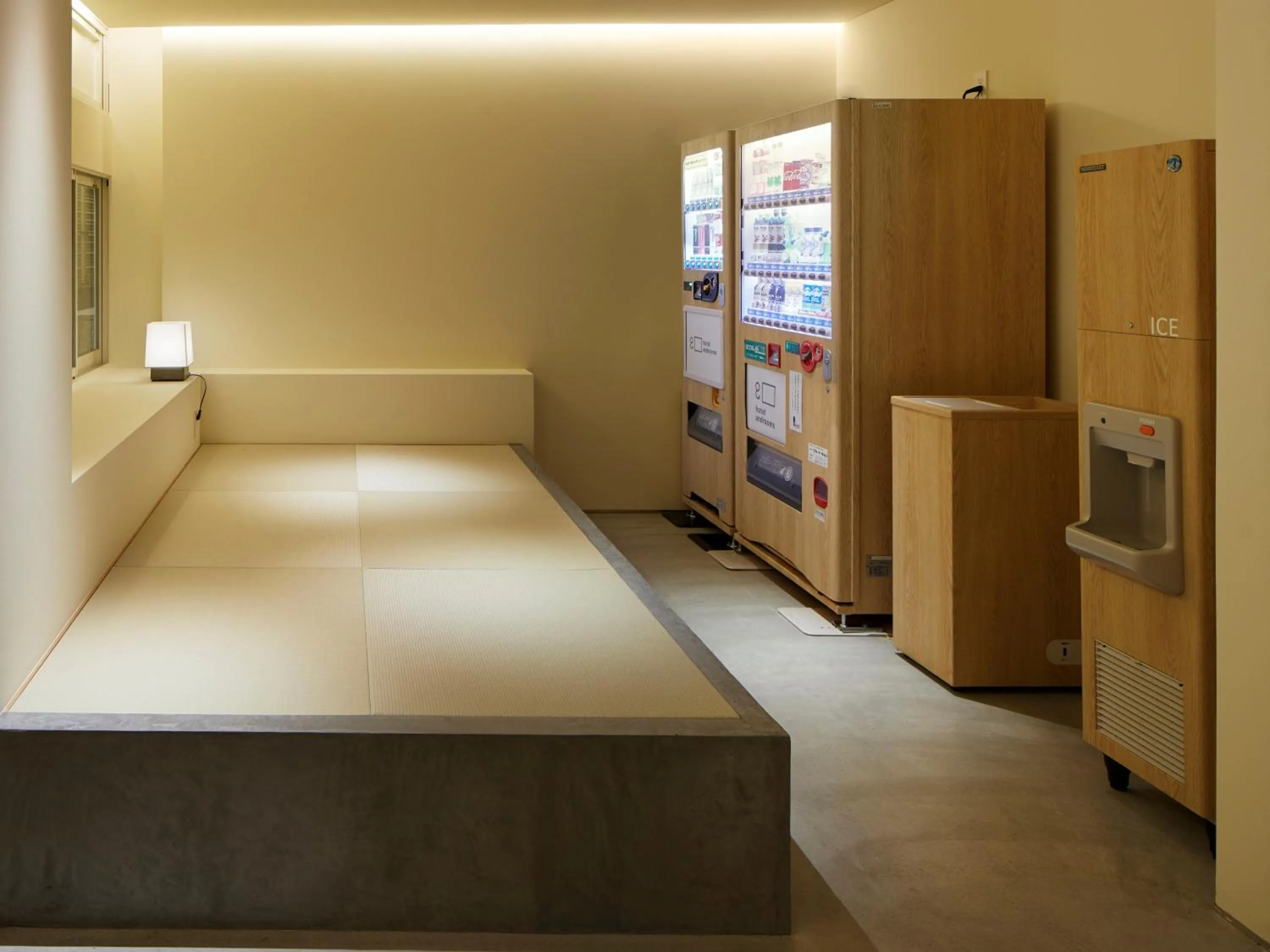 Area and facilities, Bed in hotel androoms Kyoto Shichijo