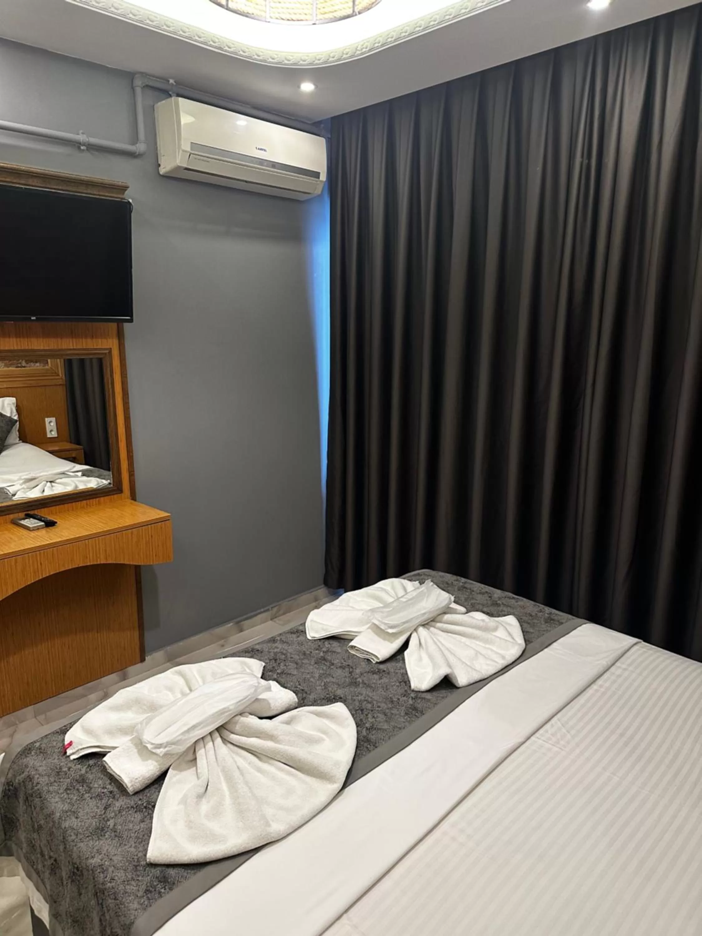 Bed in Arat Apartments