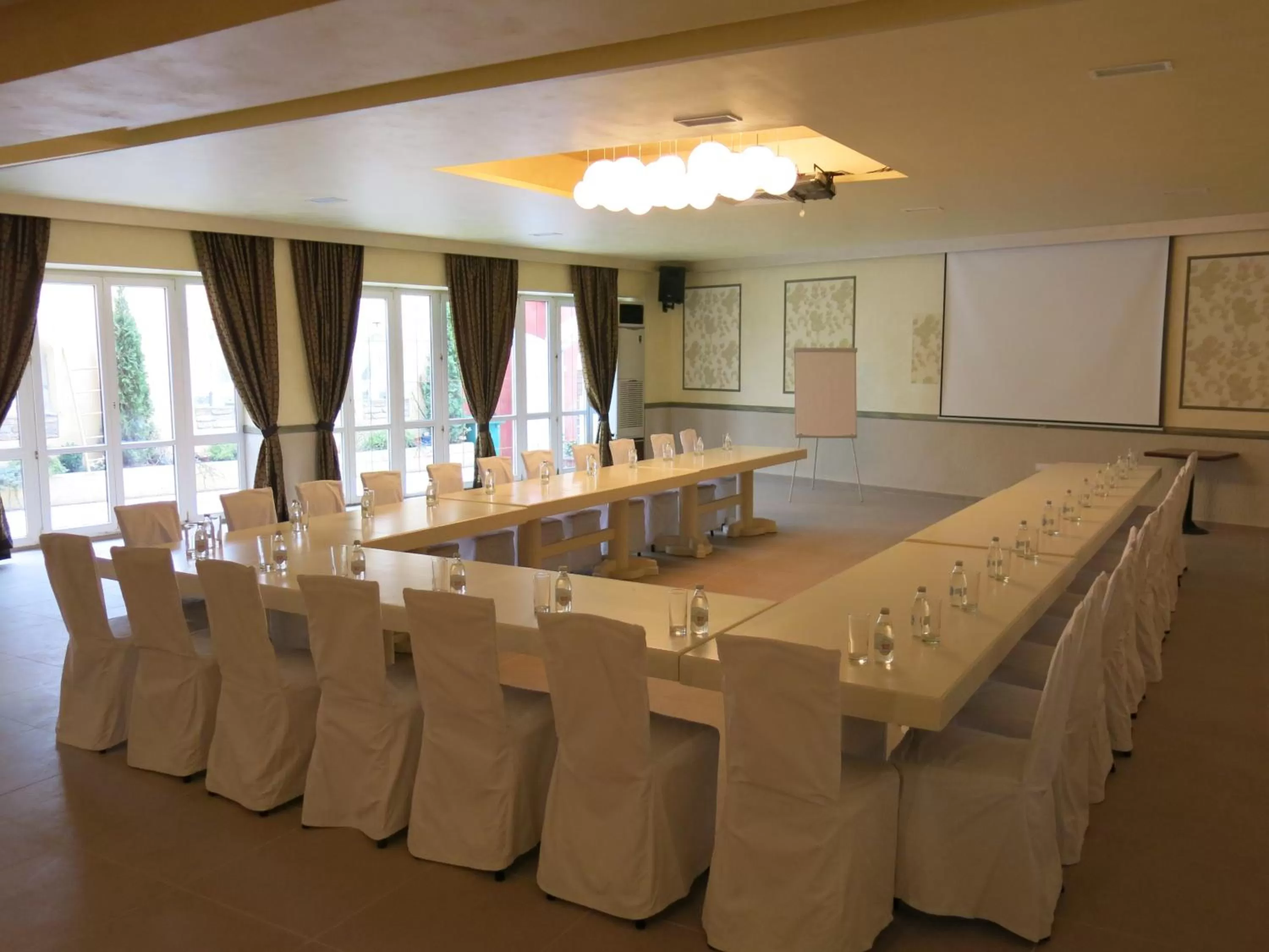 Meeting/conference room in Hotel Fontana