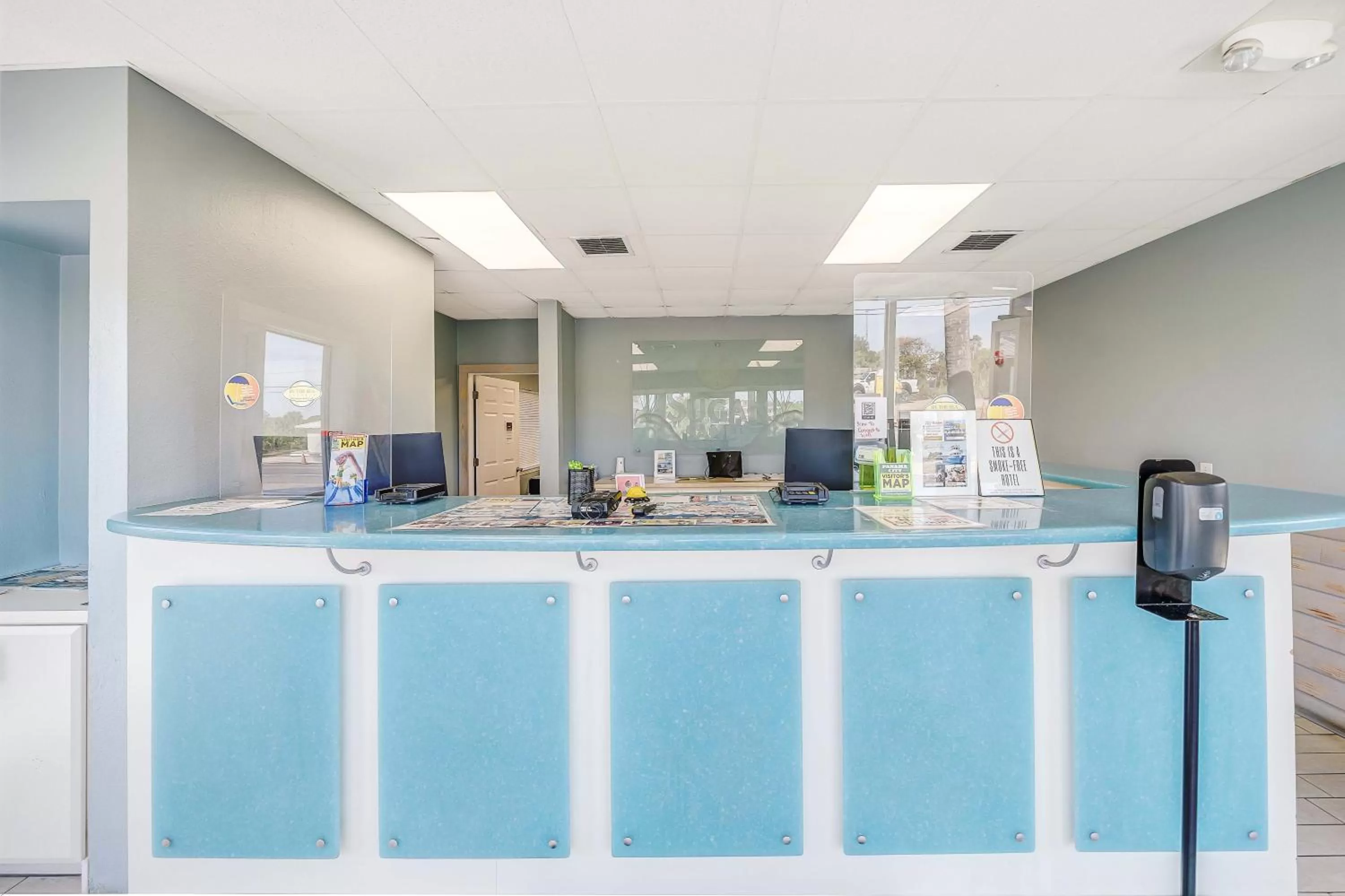 Lobby or reception in Sugar Sands Beachfront Hotel, a By The Sea Resort