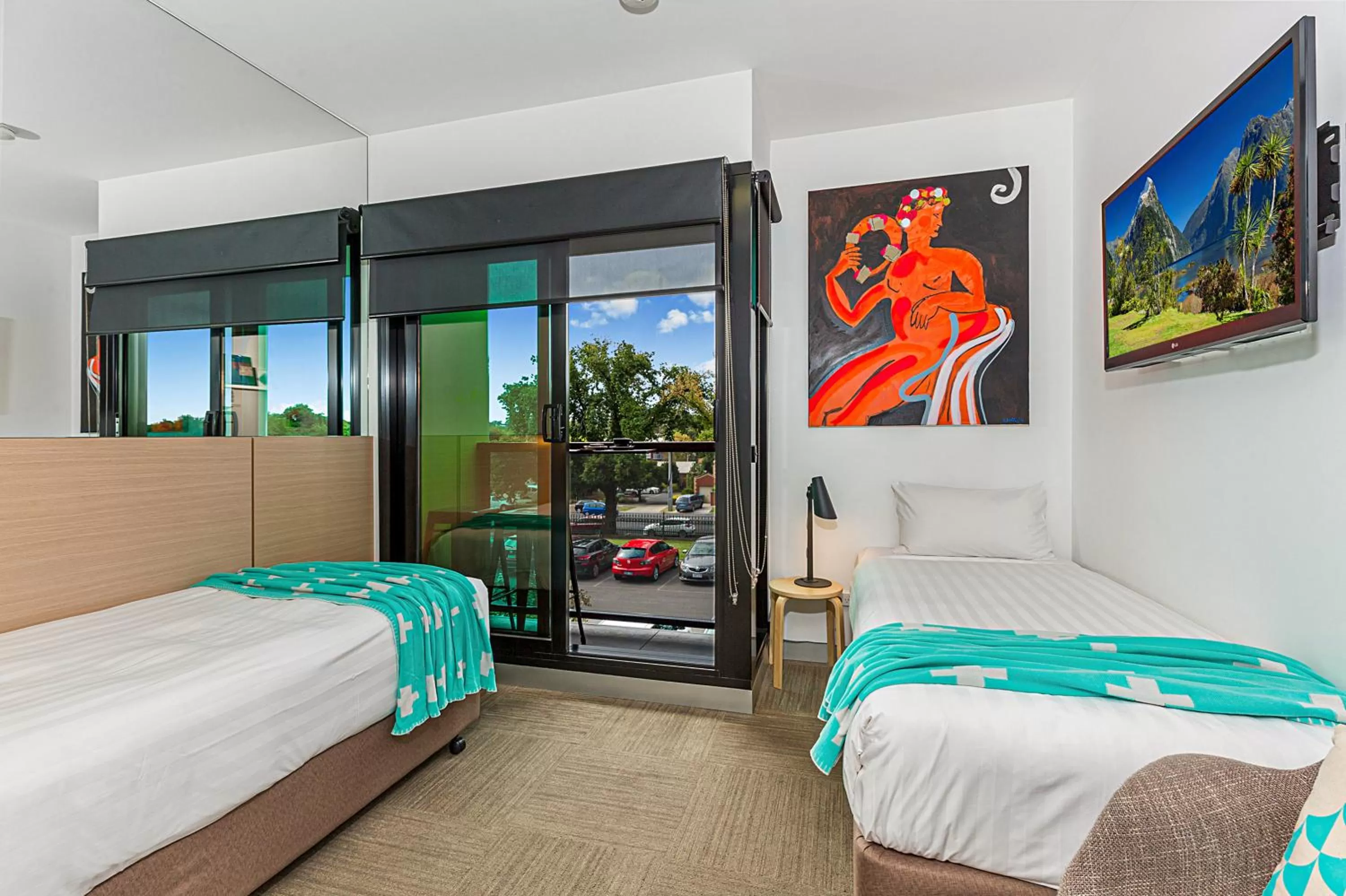 Bed in Mercure Bendigo Schaller