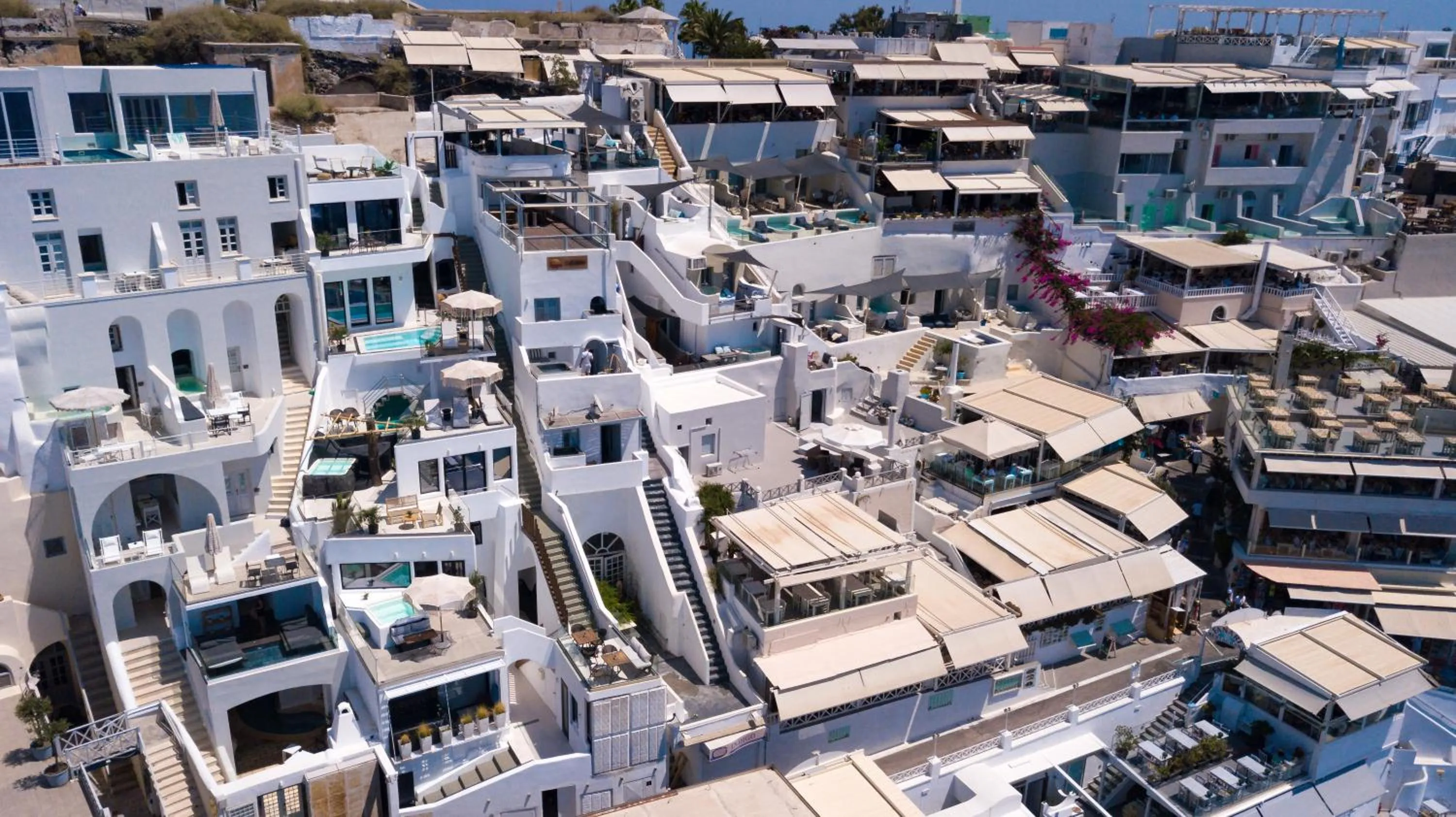 Area and facilities in Daydream Luxury Suites