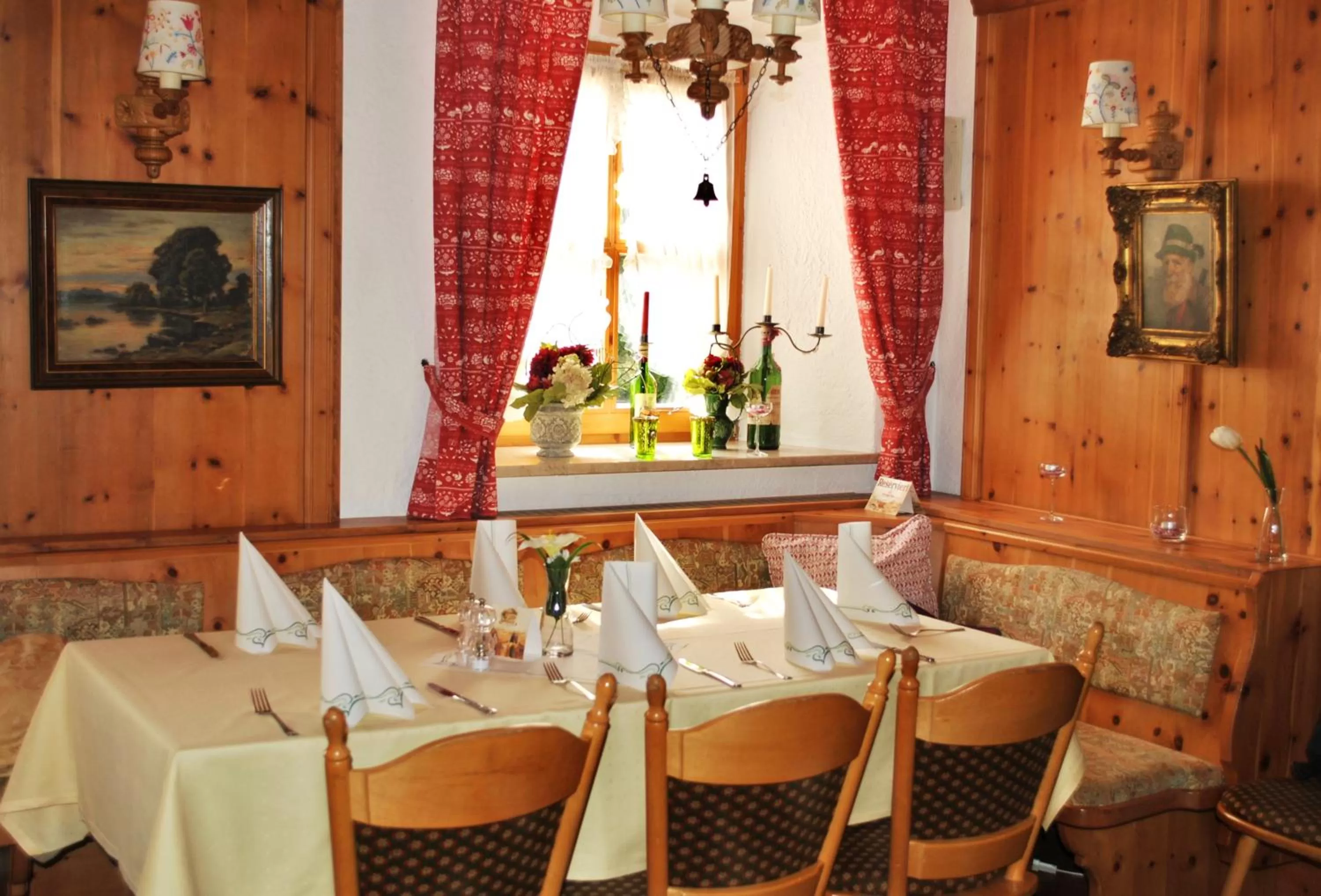 Restaurant/places to eat in Landgasthof Goldener Pflug