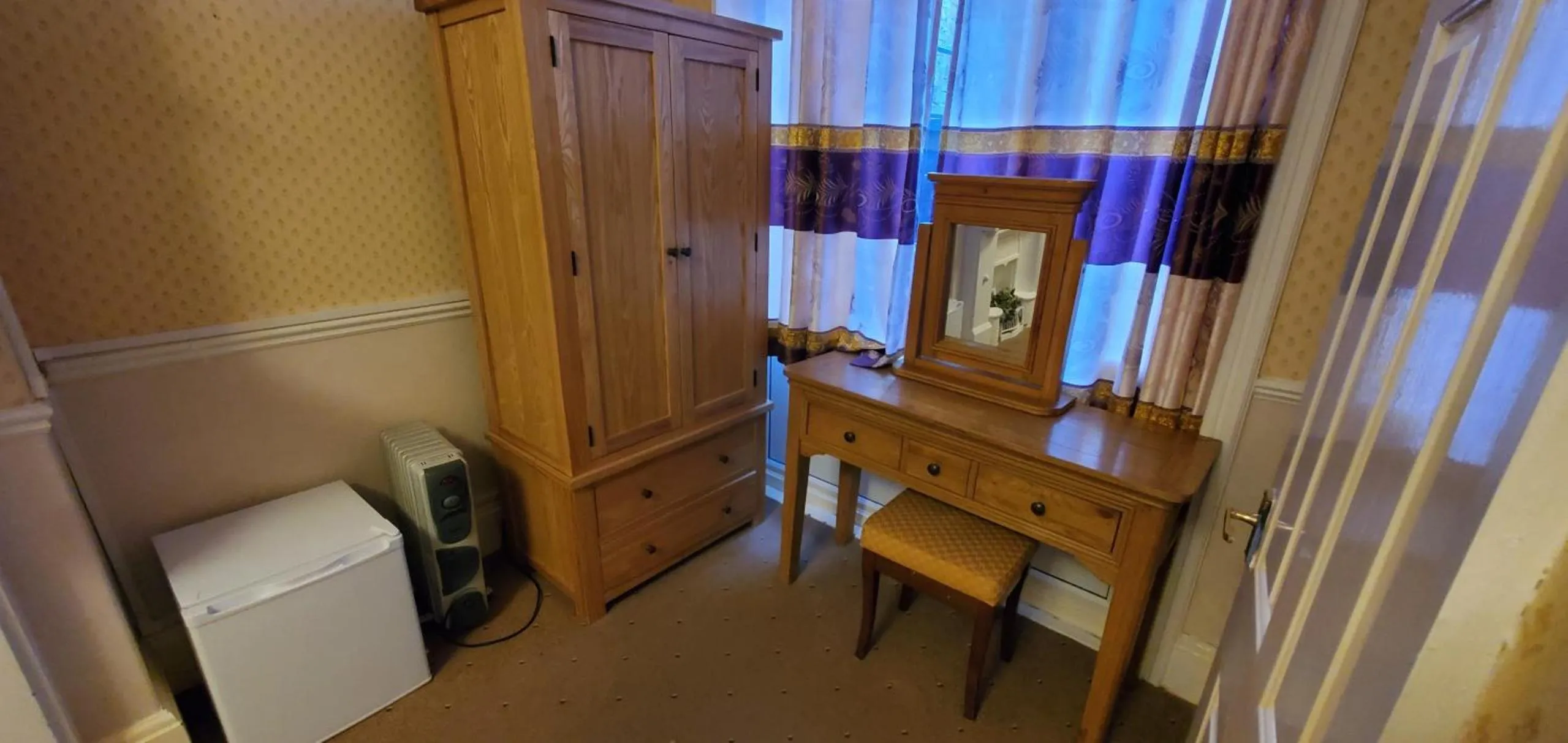 Bedroom in Diamonds Guest House