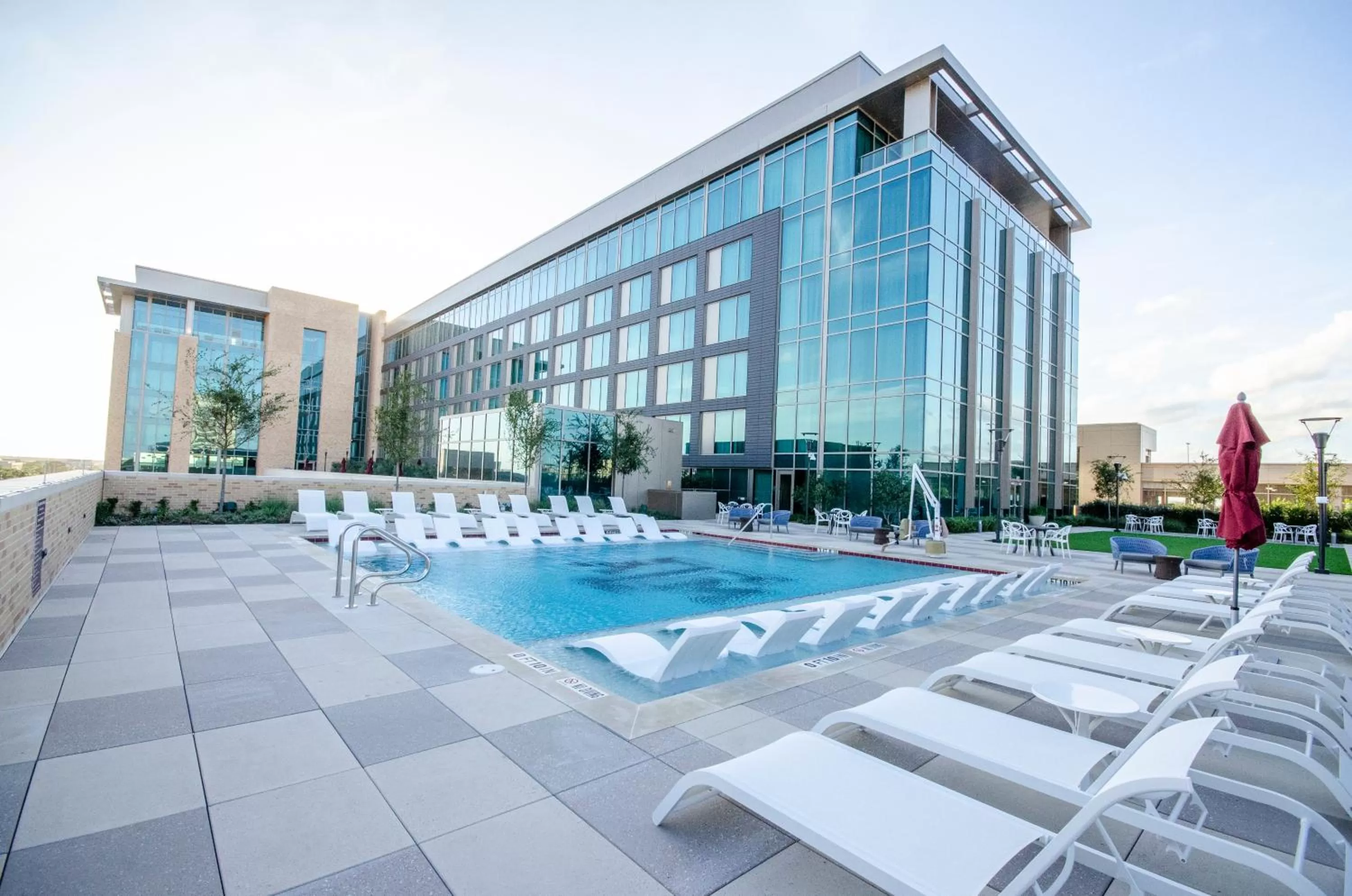 Swimming pool in Texas A&M Hotel and Conference Center