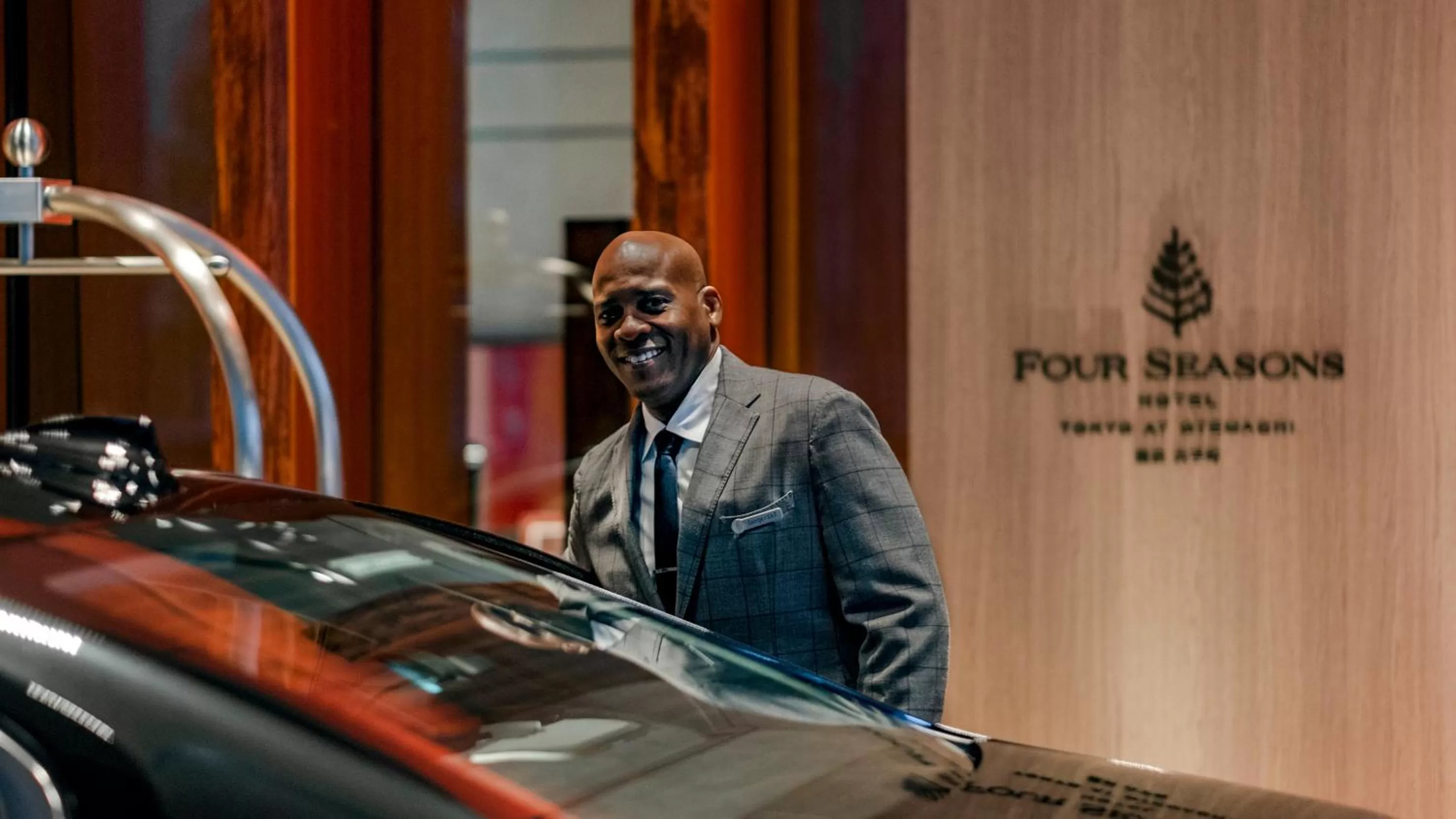 Facade/entrance in Four Seasons Hotel Tokyo at Otemachi