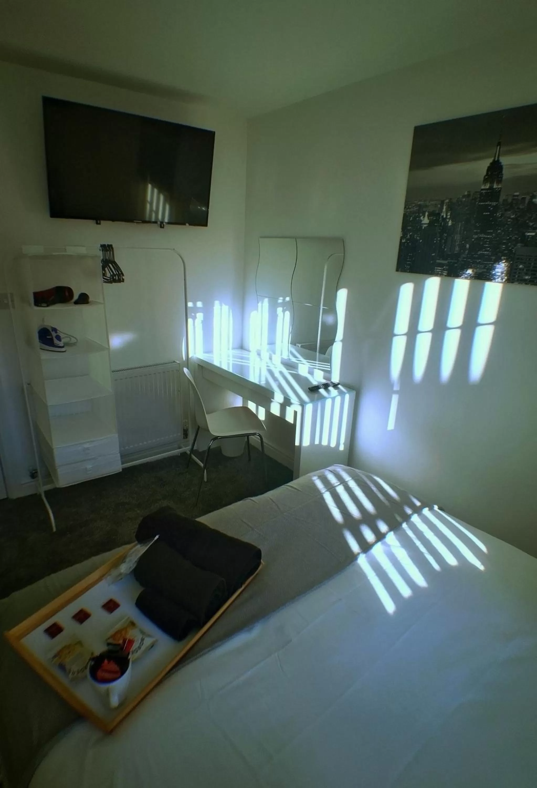 View (from property/room), Bed in Castle Terrace (B3 R2)