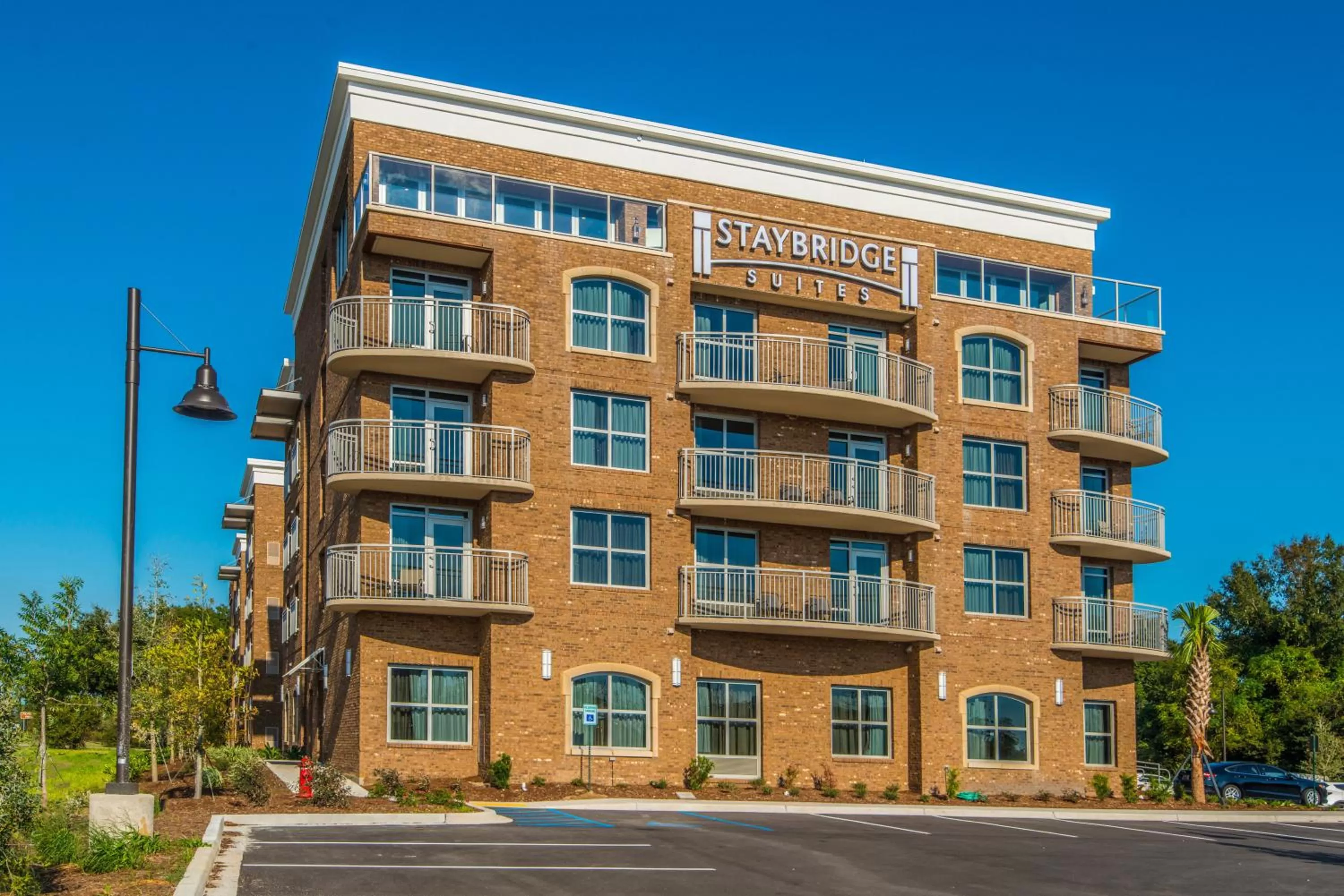 Property building in Staybridge Suites Charleston - Mount Pleasant by IHG