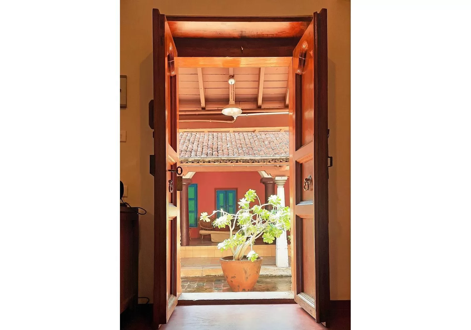 Facade/entrance in Saratha Vilas Chettinad