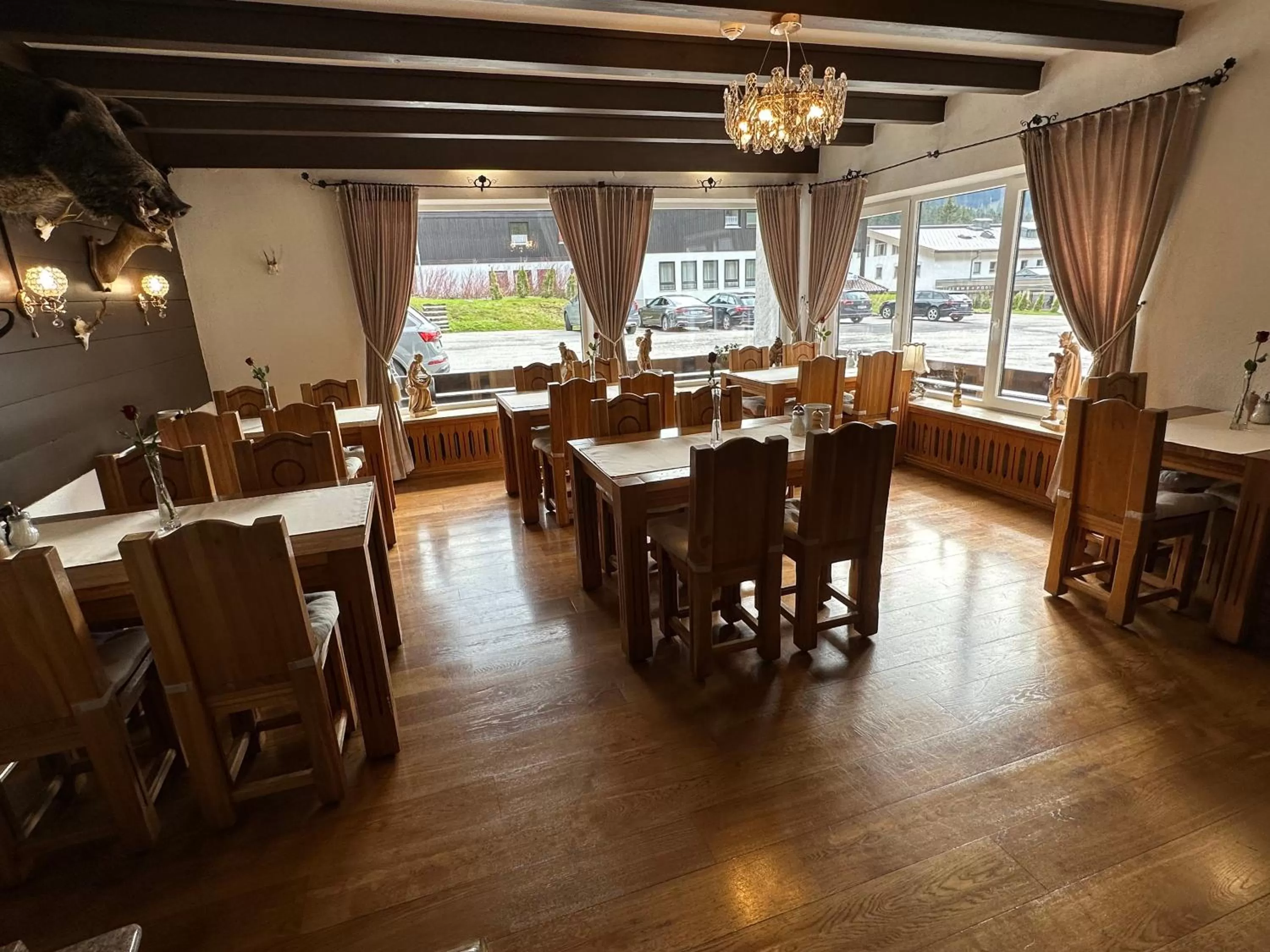 Restaurant/places to eat in Hotel Gundl Alm