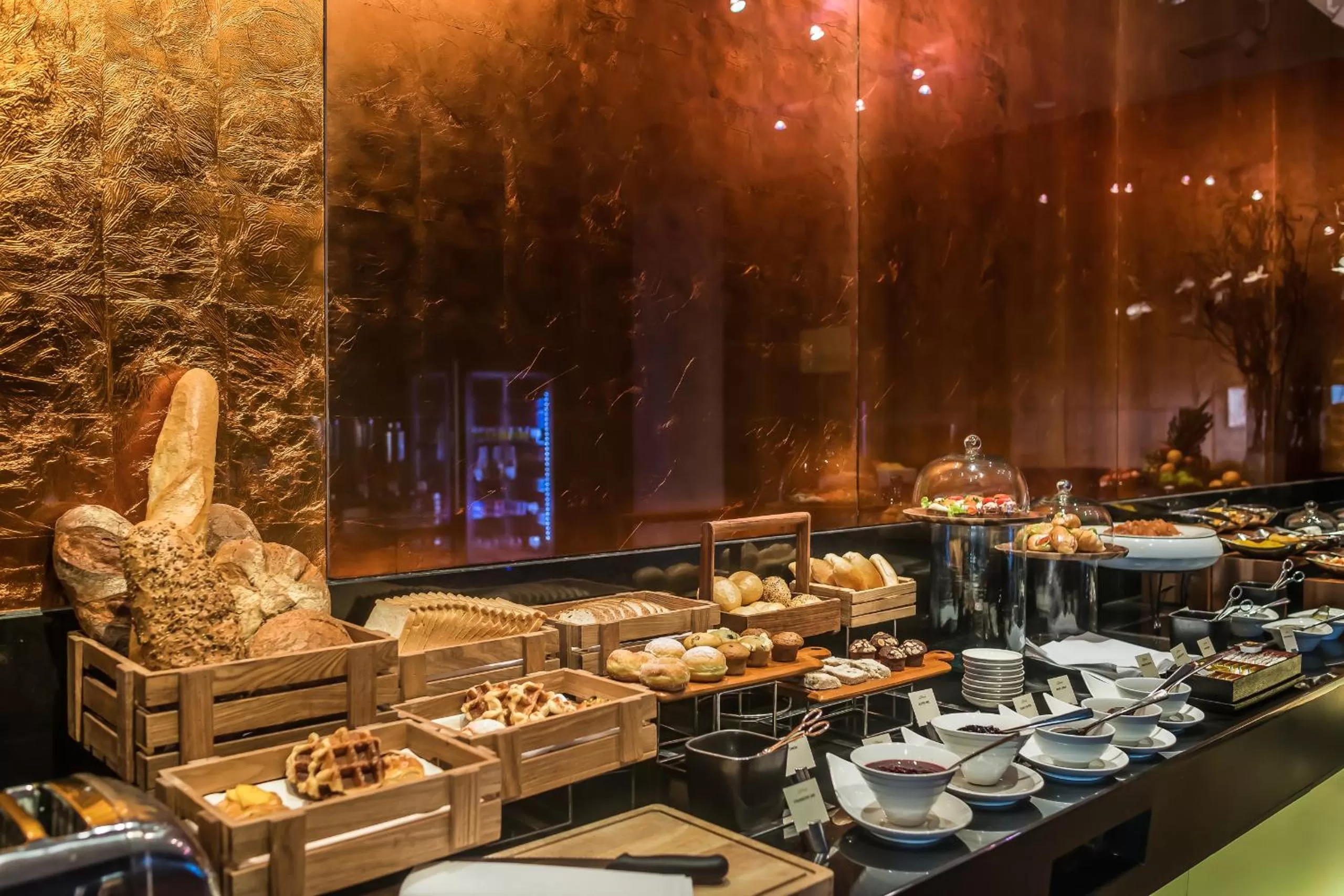 Buffet breakfast in The Landmark Bangkok