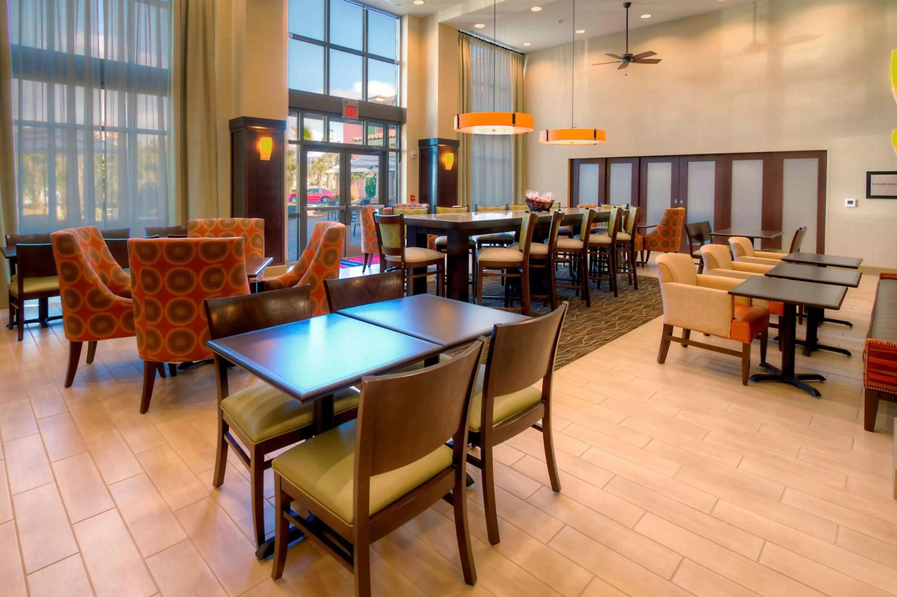 Lobby or reception in Hampton Inn & Suites Destin