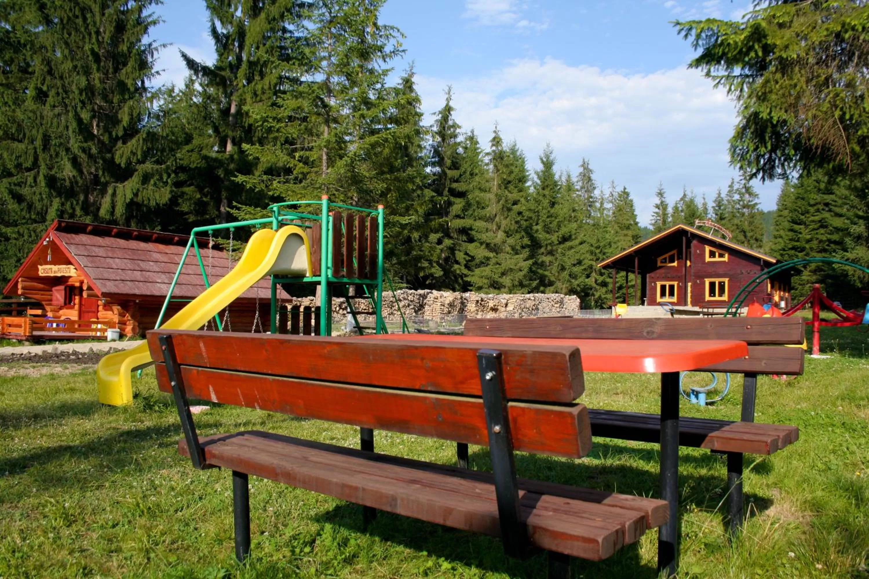 Garden, Children's Play Area in Complex Turistic Le Baron