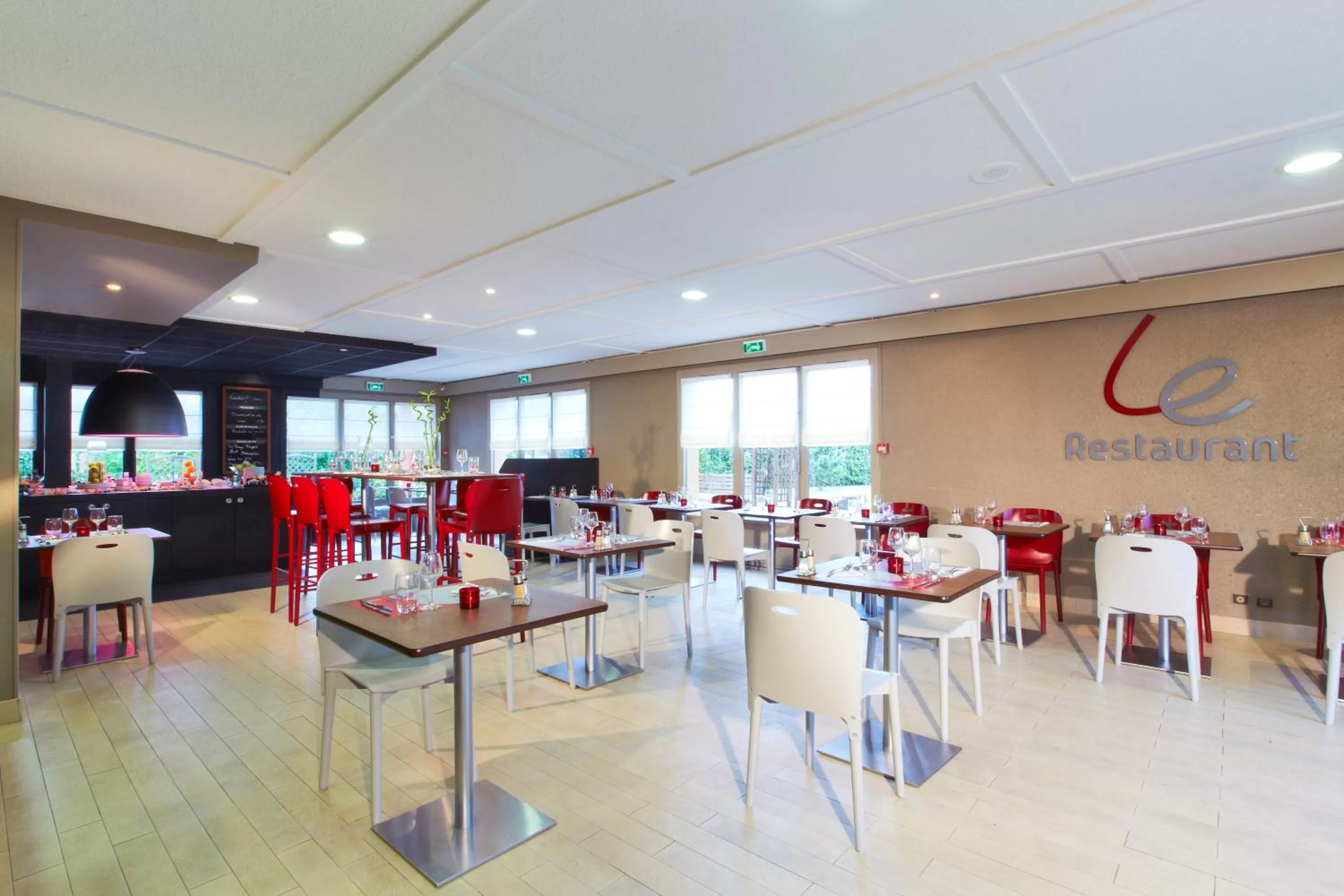 Restaurant/places to eat in Campanile Dunkerque Est - Armbouts-Cappel