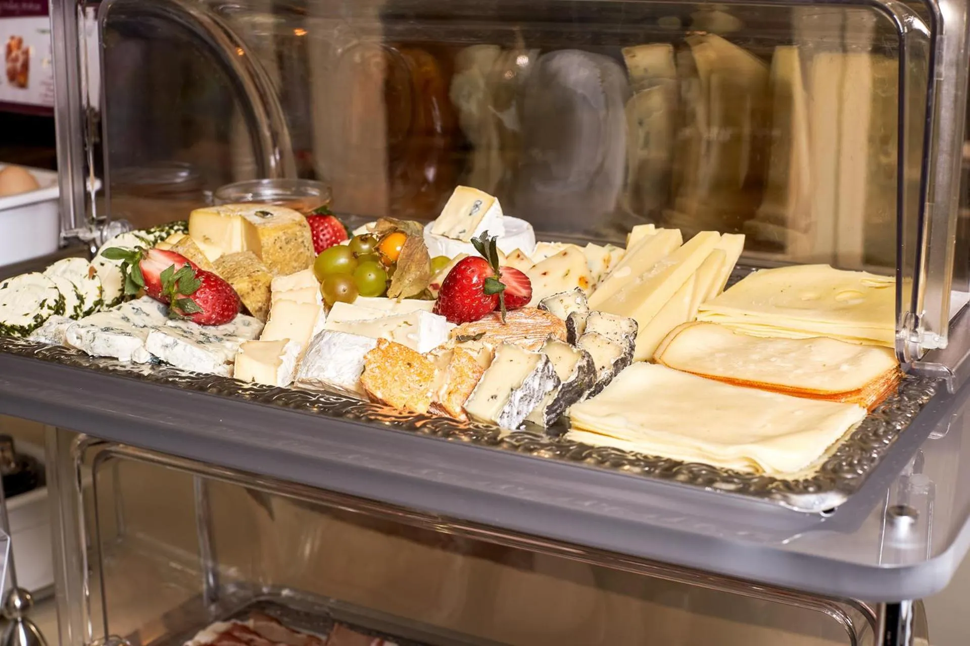 Breakfast in Hotel Erhart Sölden