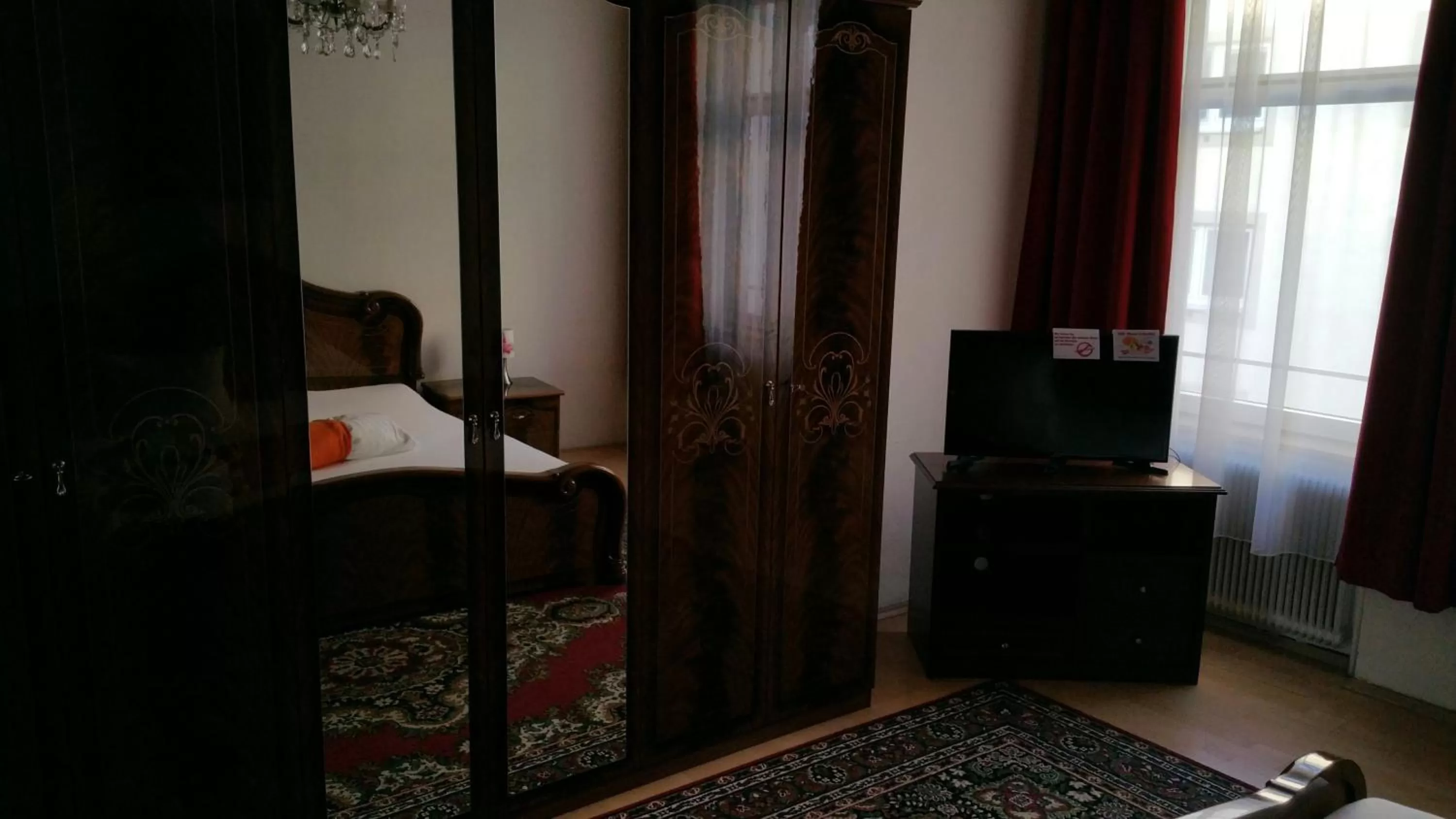 Bed in Appartement Hotel Marien-Hof