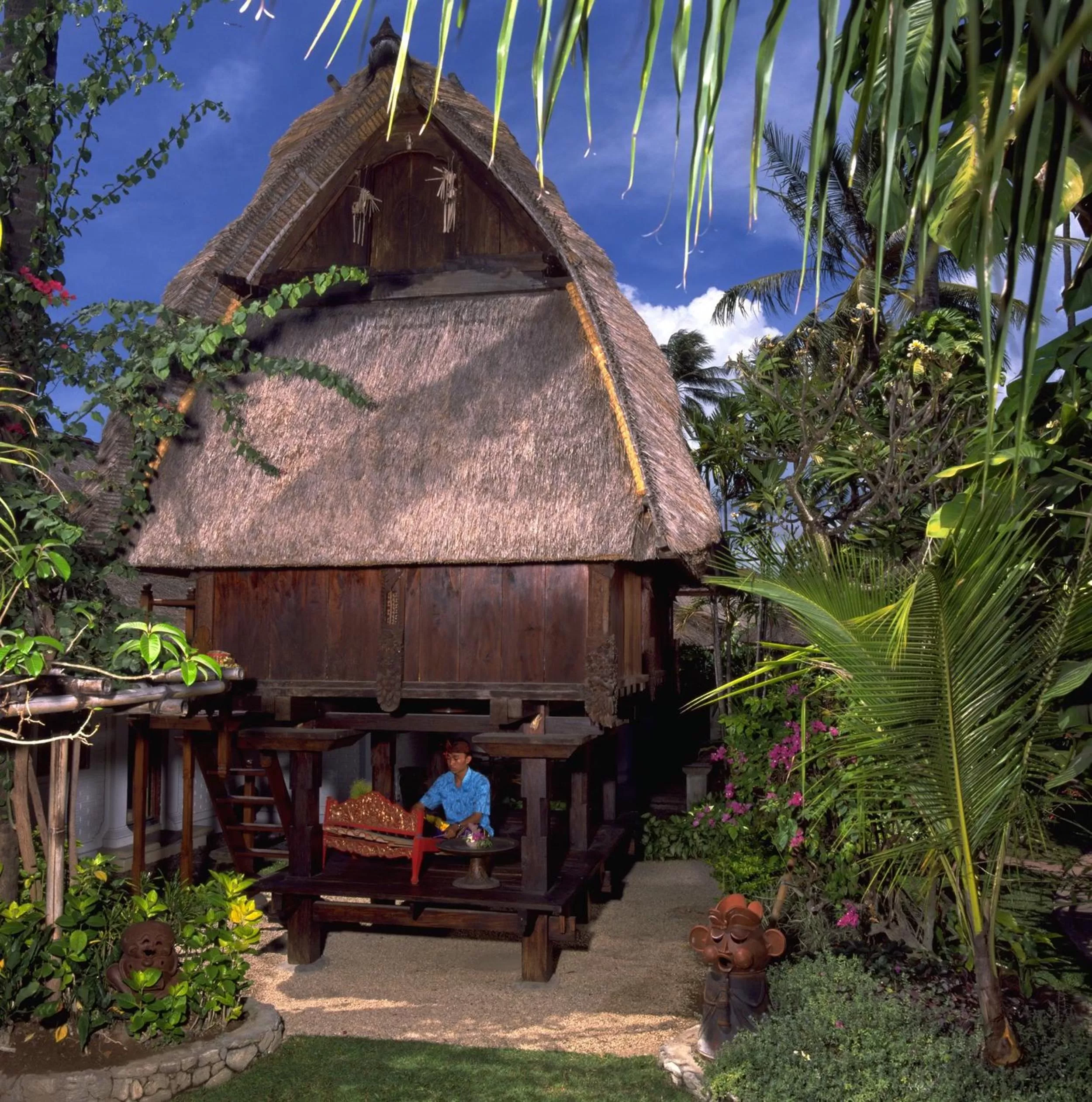 Area and facilities in Poppies Bali