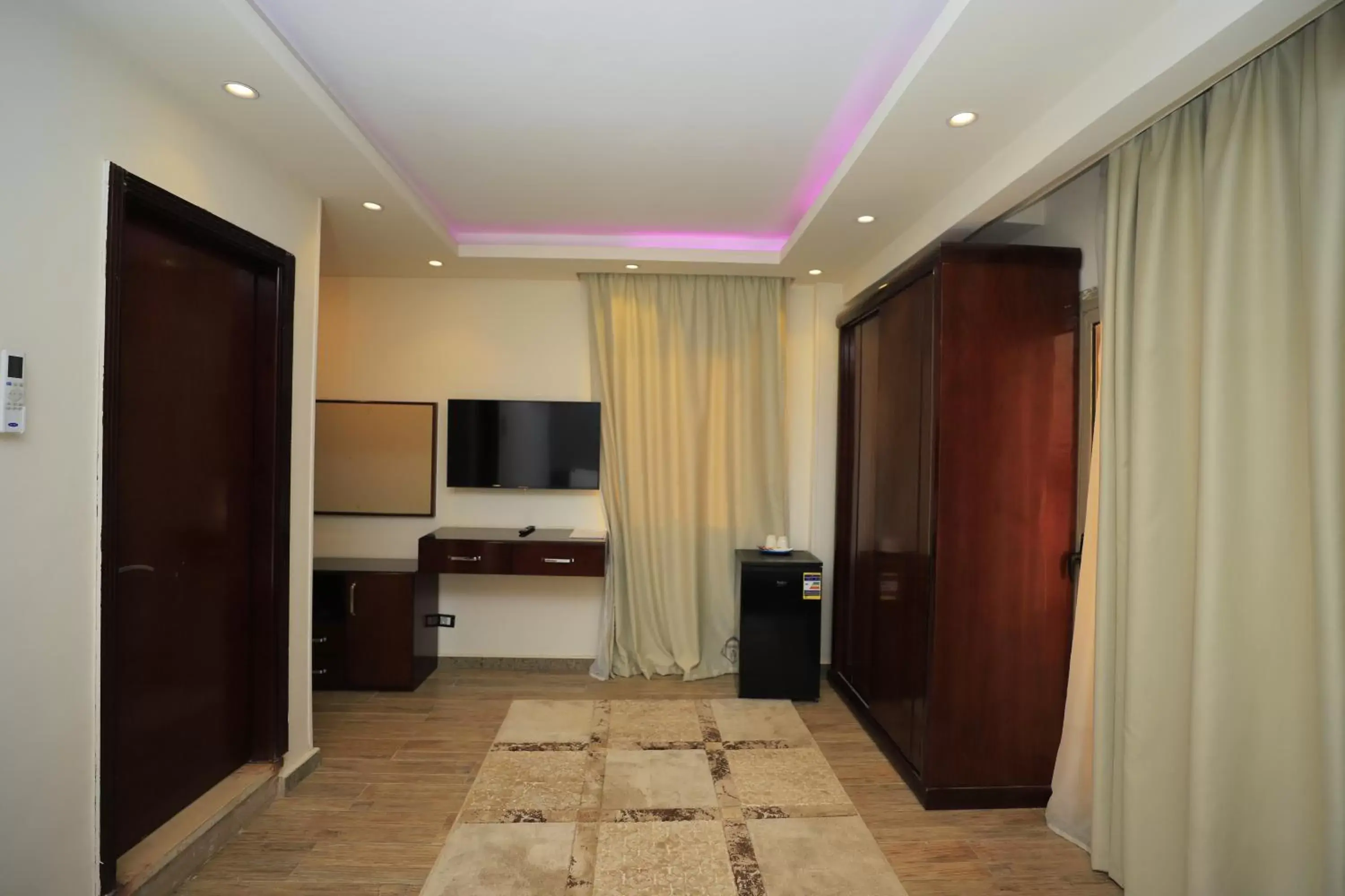 Deluxe Single Room in Jewel Grand Museum & Pyramids View Deluxe Single Room in Jewel Grand Museum & Pyramids View