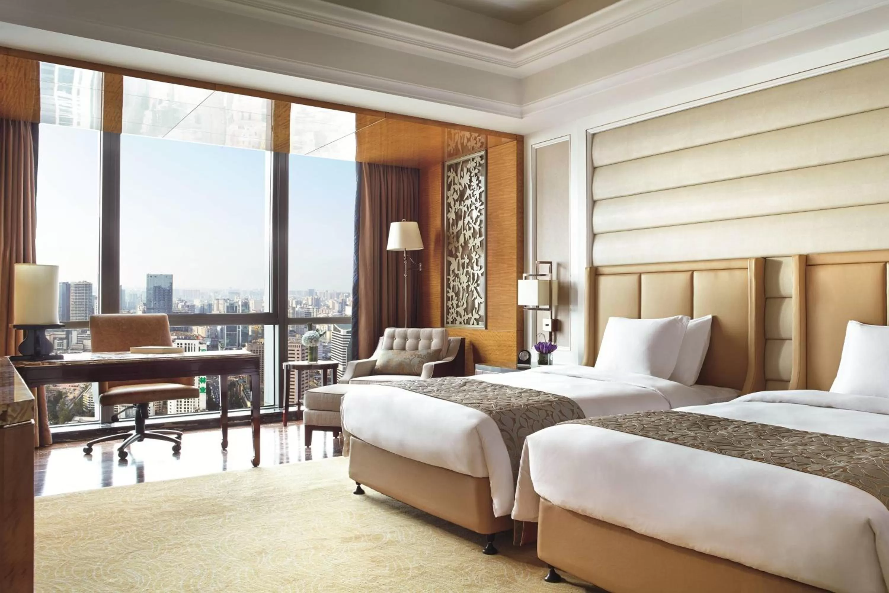 Photo of the whole room, Bed in The Ritz-Carlton, Chengdu
