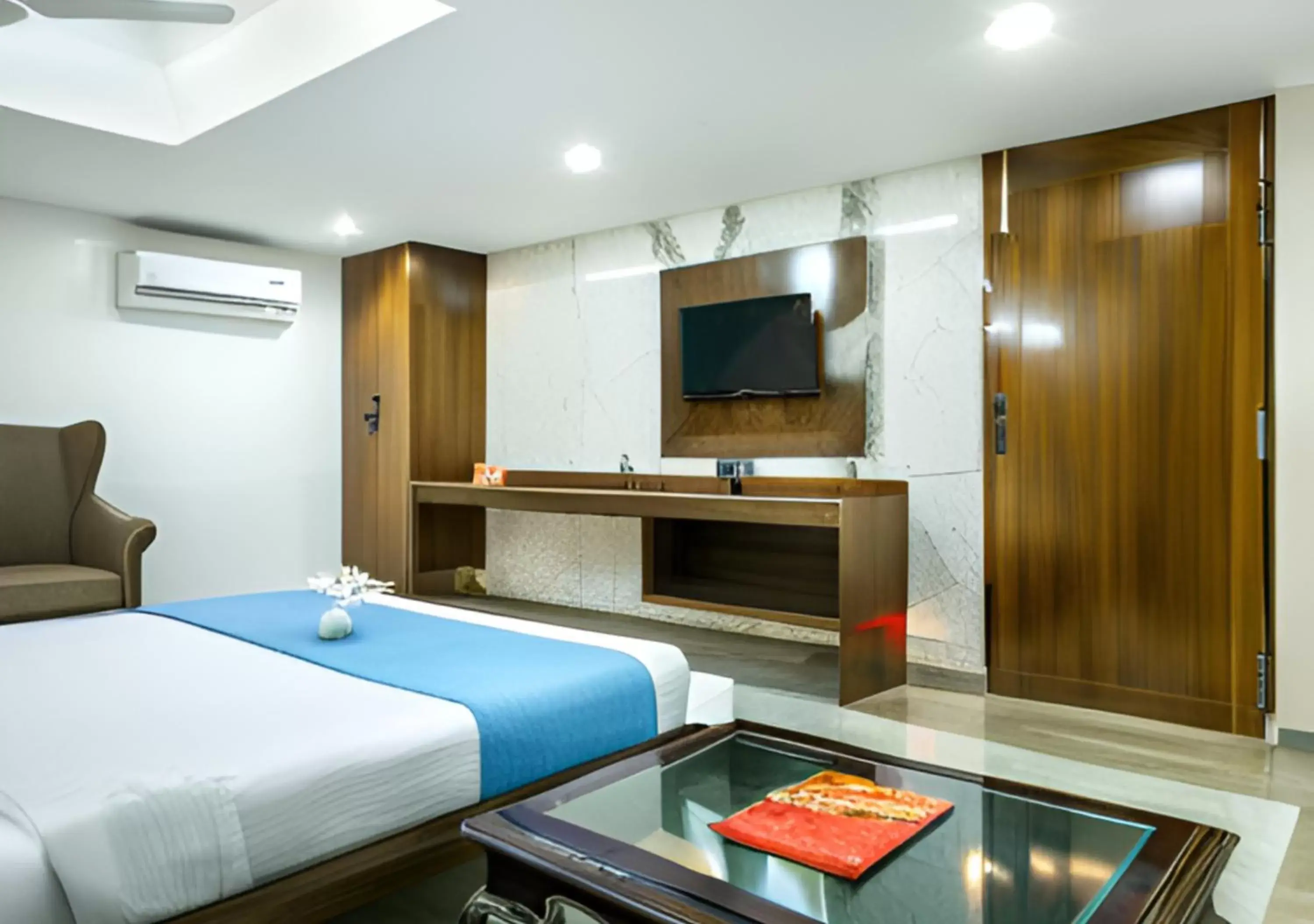 Superior Double Room - single occupancy in Hotel Seven Superior Double Room - single occupancy in Hotel Seven