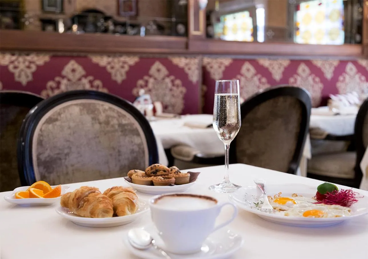 Breakfast in Hotel Moresco