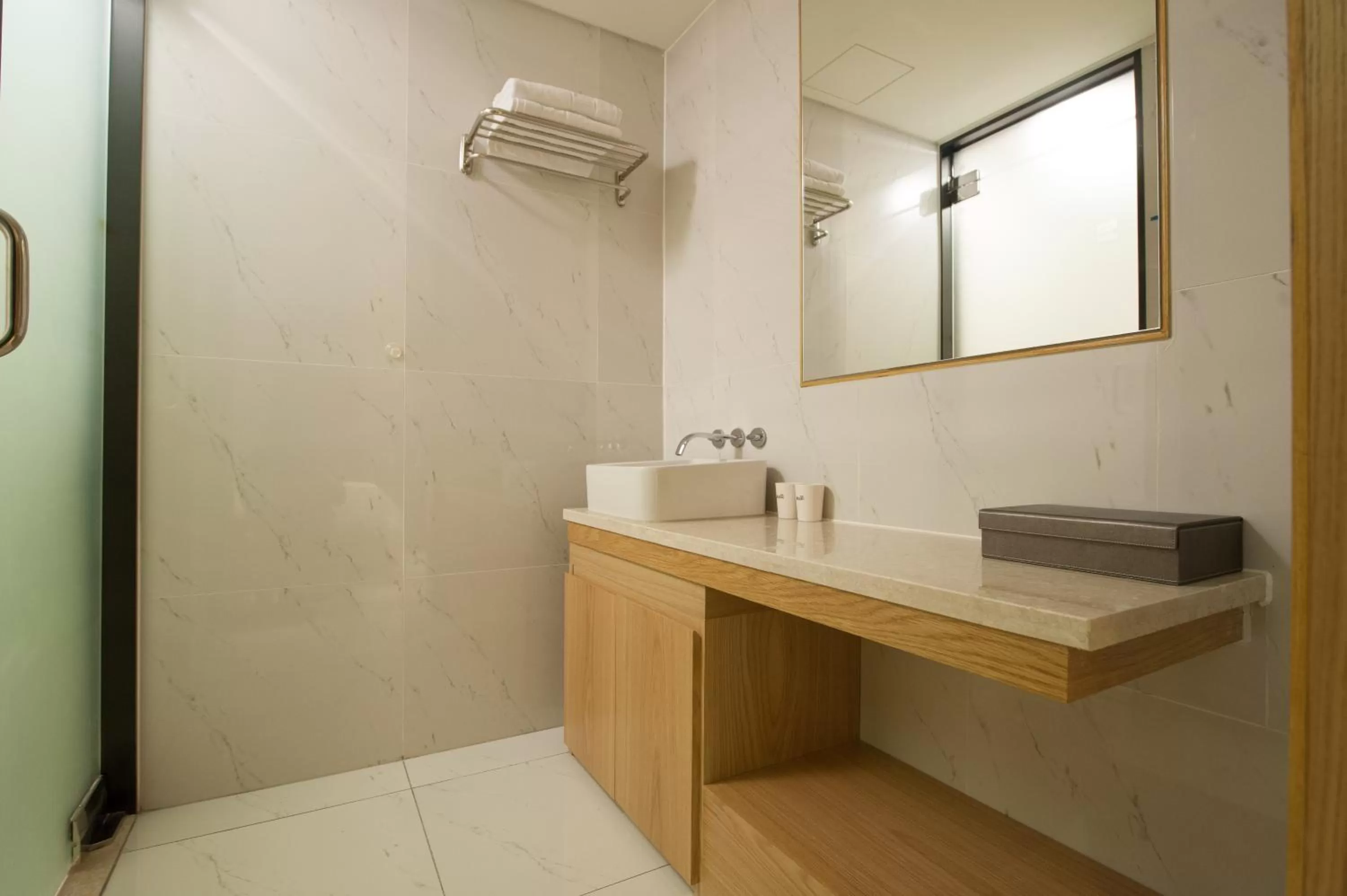 Bathroom in Rian Hotel