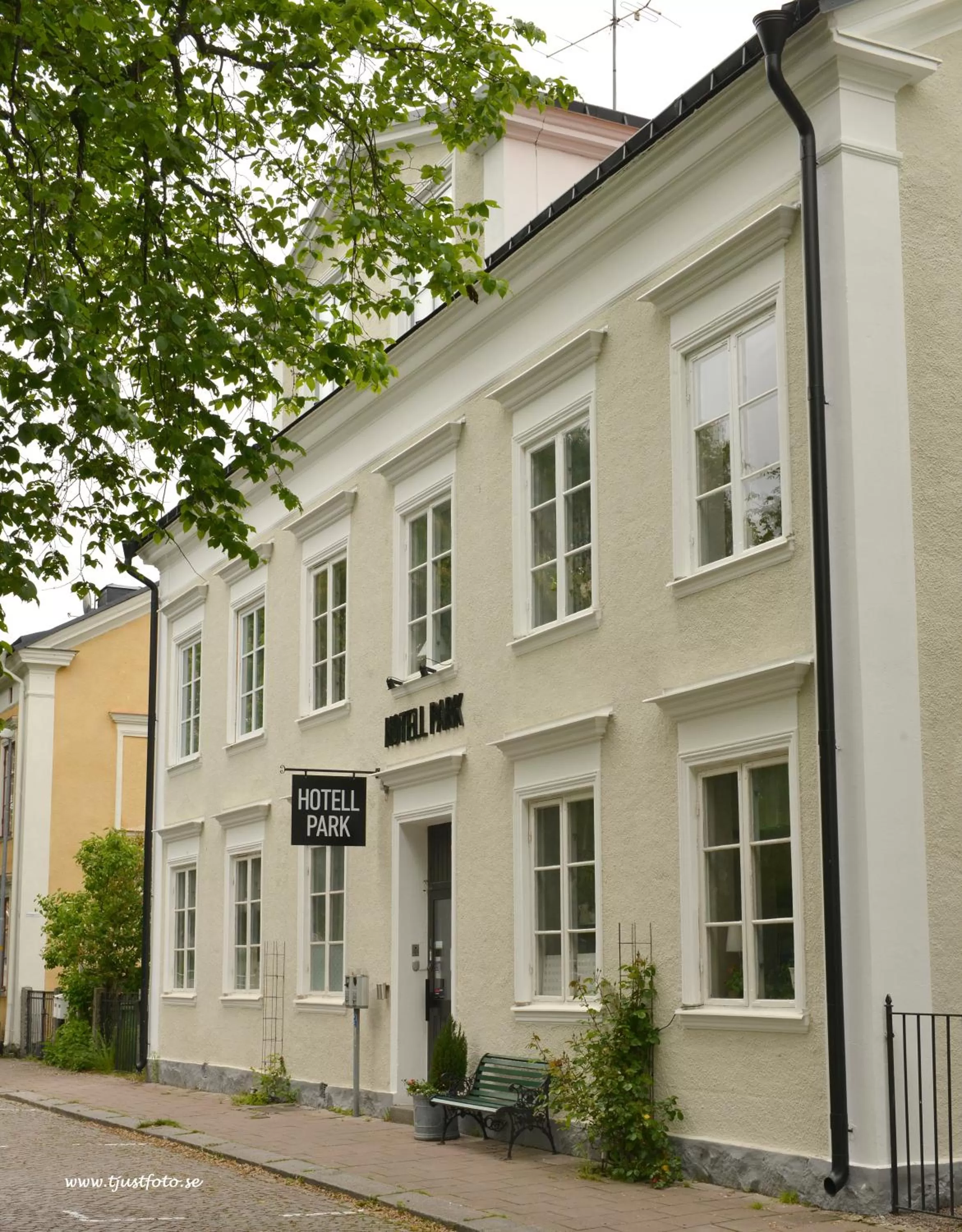 Facade/entrance in Hotell Park