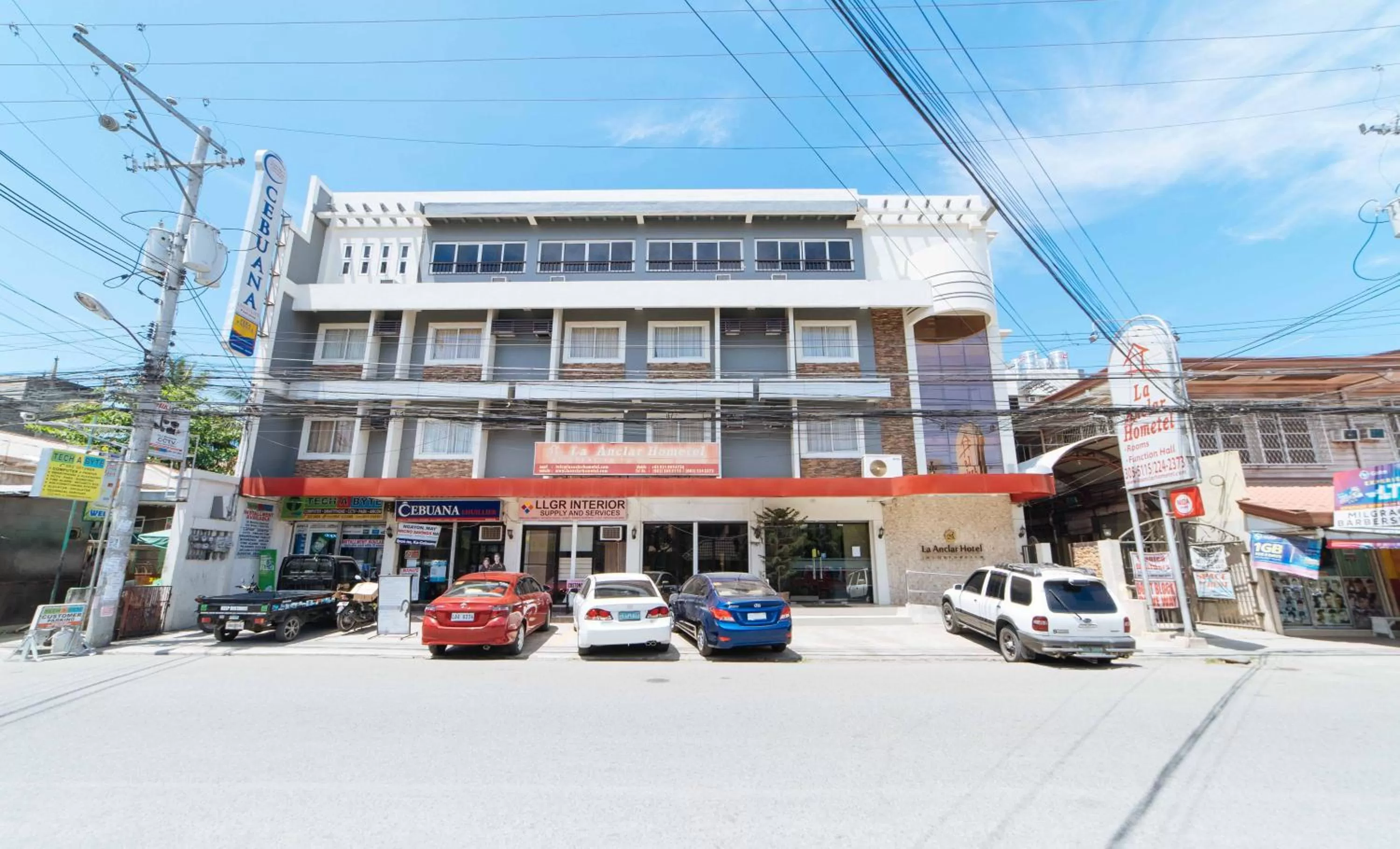 Property building in RedDoorz Plus @ Poblacion District Davao