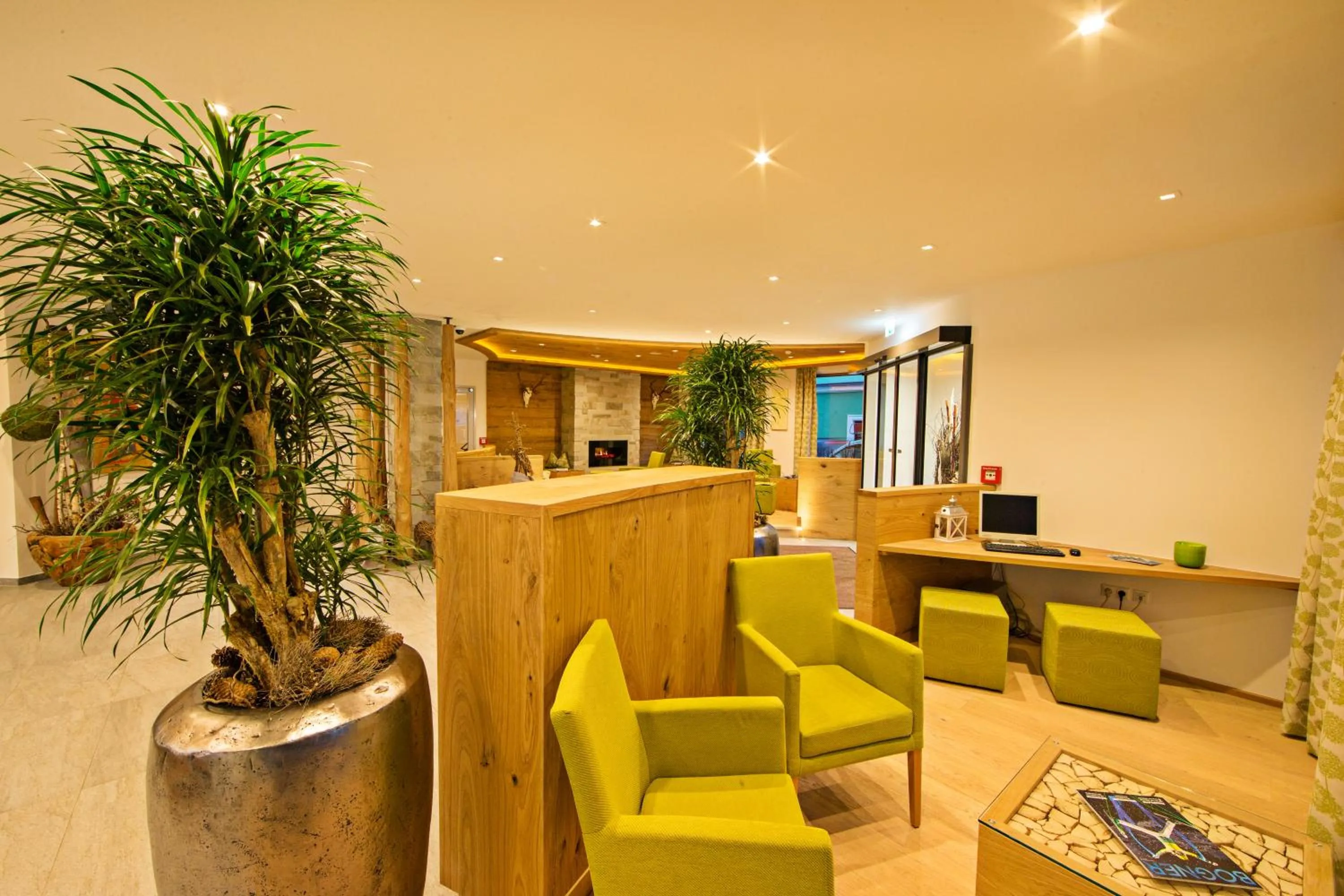 Lobby or reception in Hotel Grüner Baum