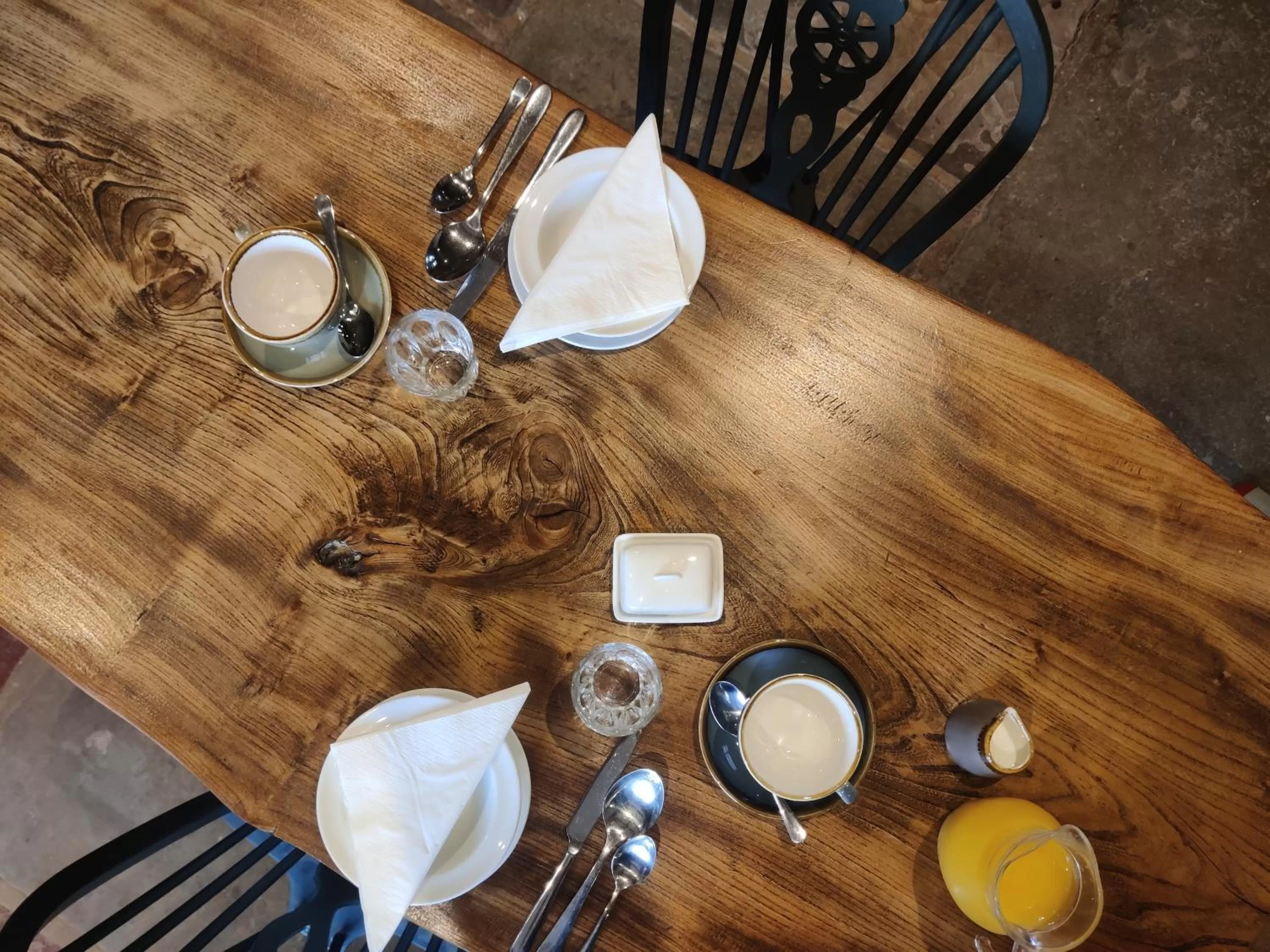 Asian breakfast, Restaurant/Places to Eat in Hanley House