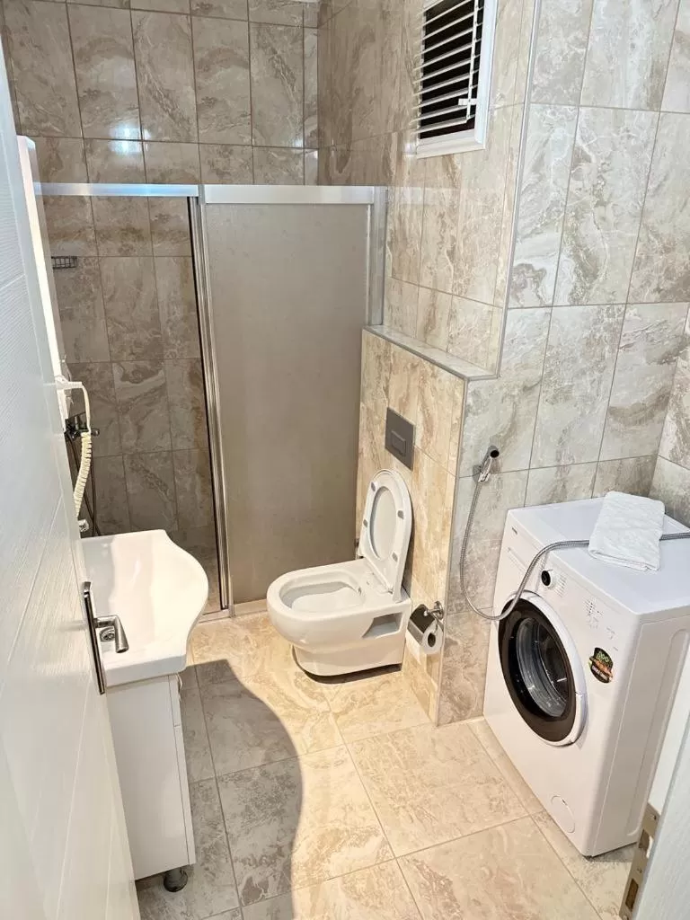 Bathroom in Bikka&Asell Suite Hotel