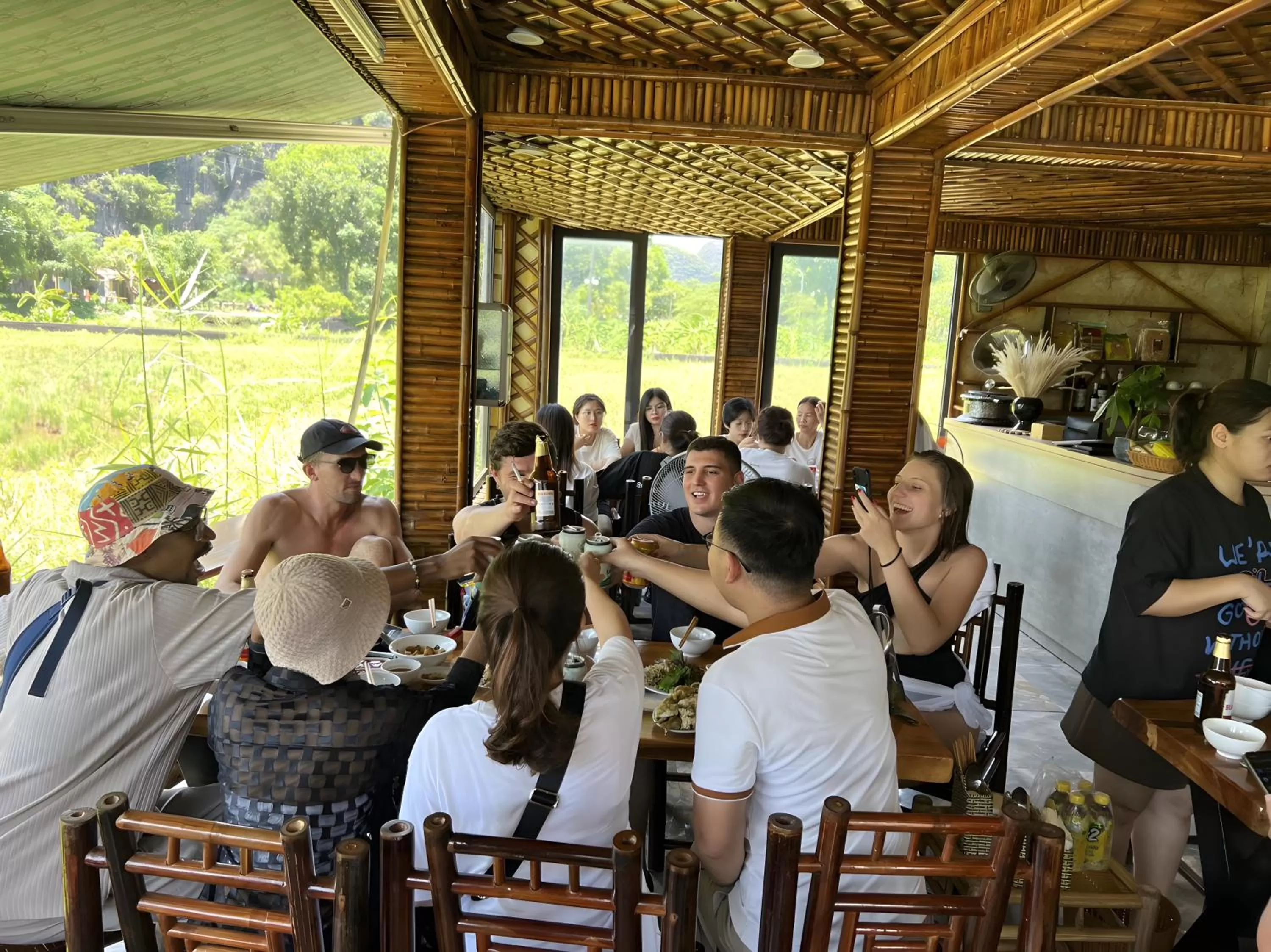 Restaurant/Places to Eat in Tam Coc Windy Fields