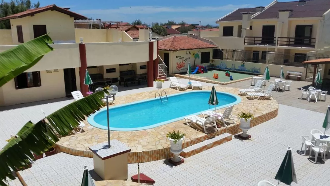 Pool view in Pousada Japeju