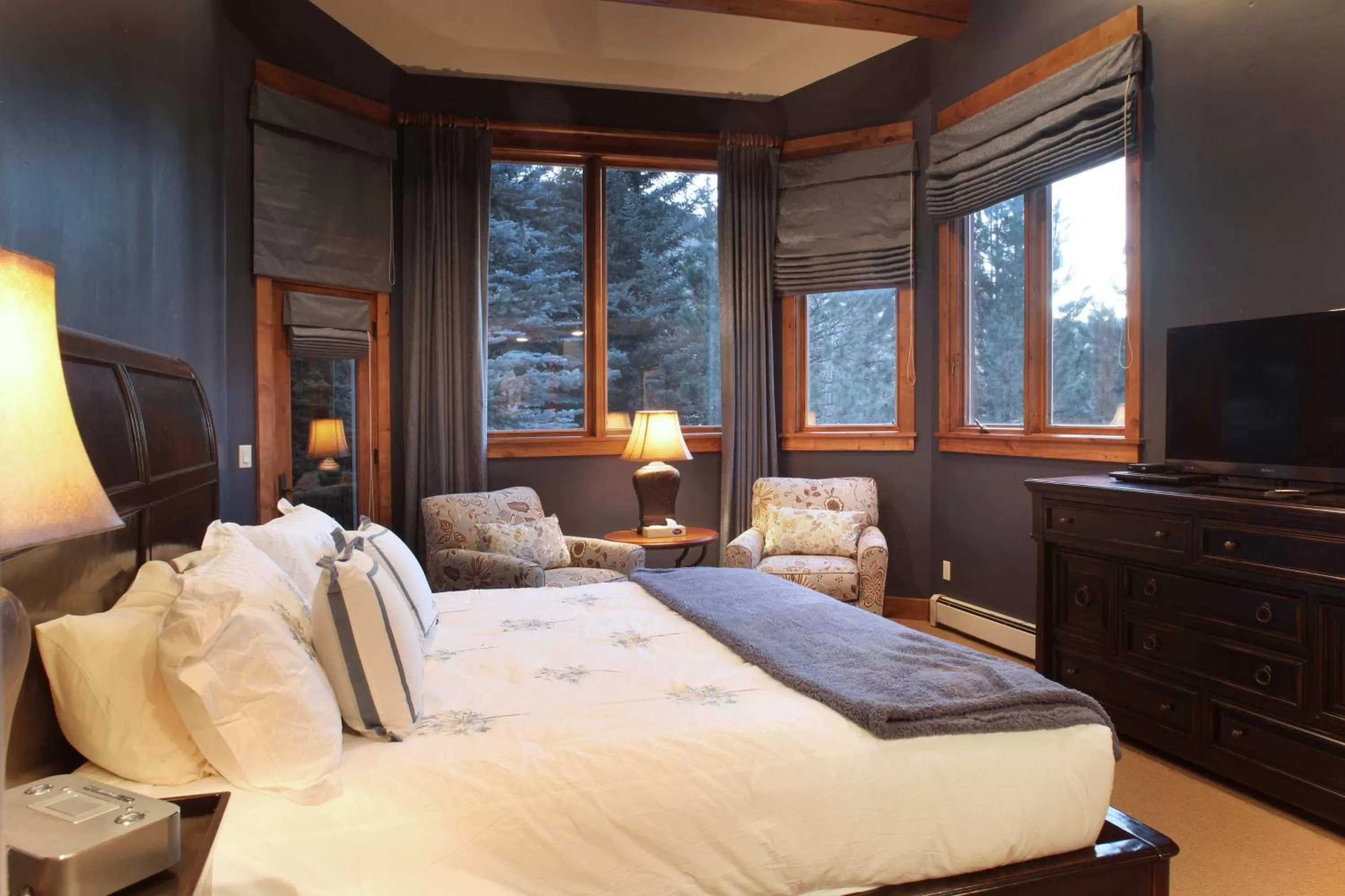 Photo of the whole room, Bed in Vail Residences at Cascade Village, a Destination by Hyatt Residence