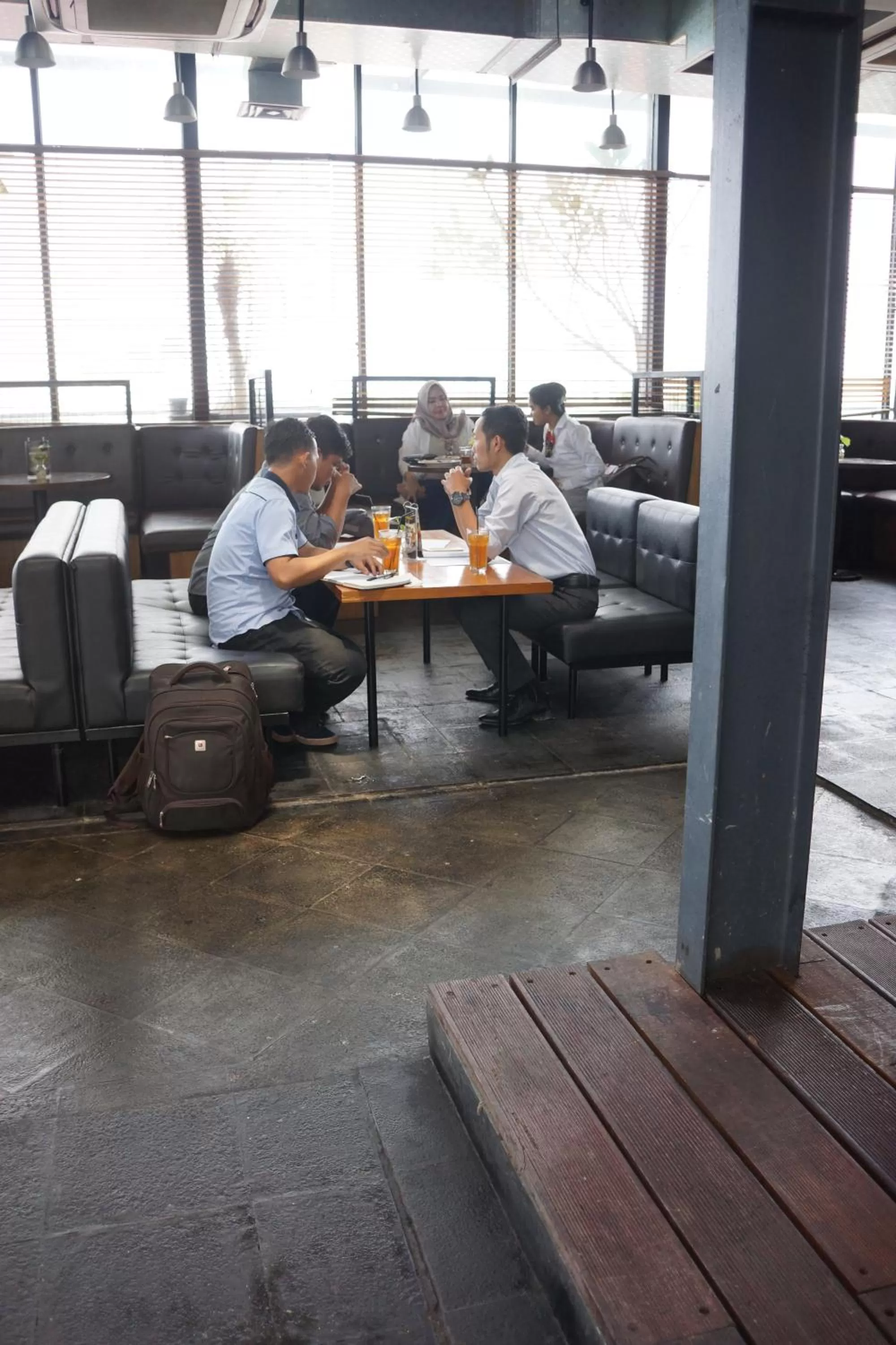 Restaurant/places to eat in Liberta Hotel Kemang