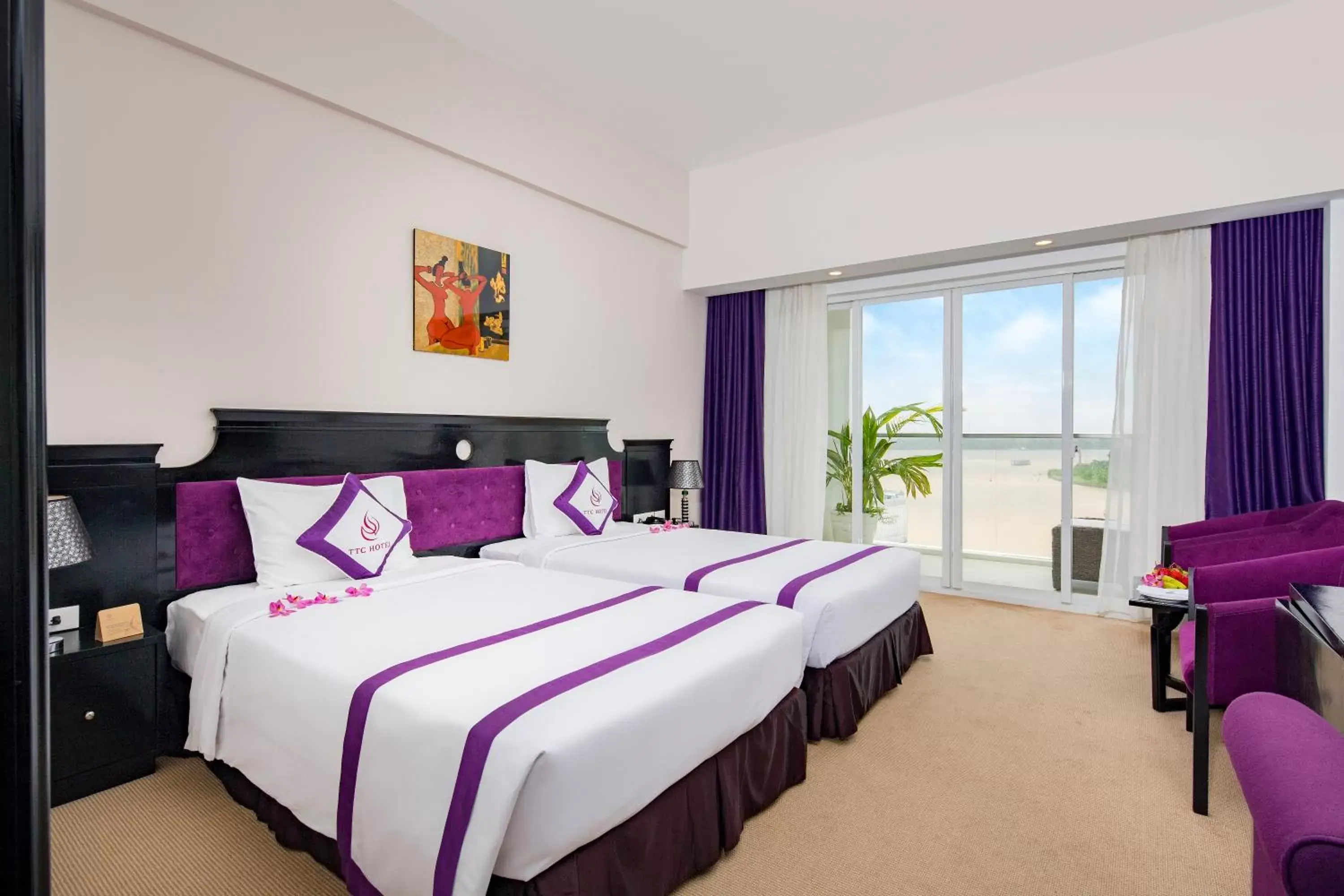 Triple Room with Balcony in TTC Hotel Can Tho Triple Room with Balcony in TTC Hotel Can Tho