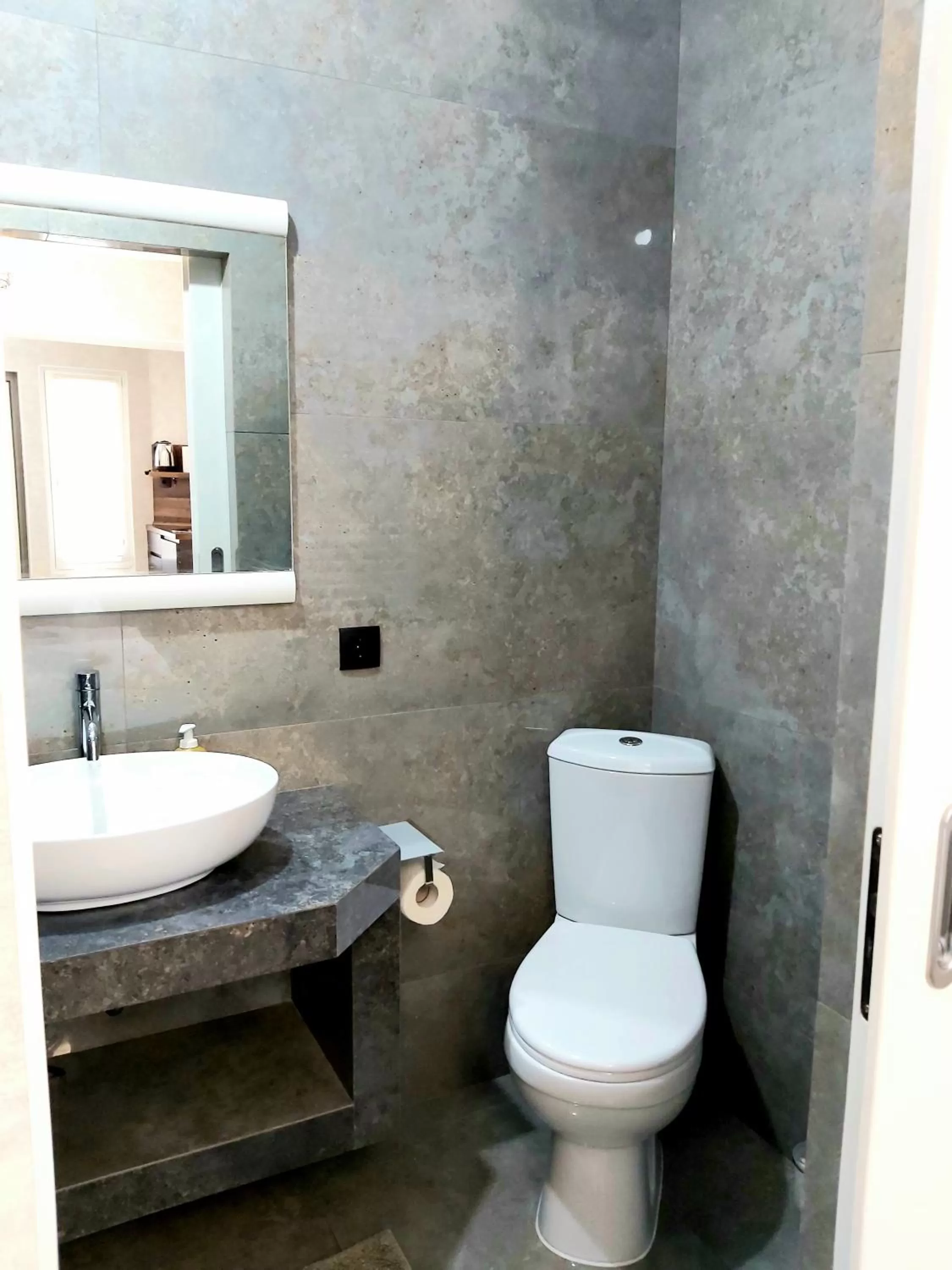 Bathroom in White House