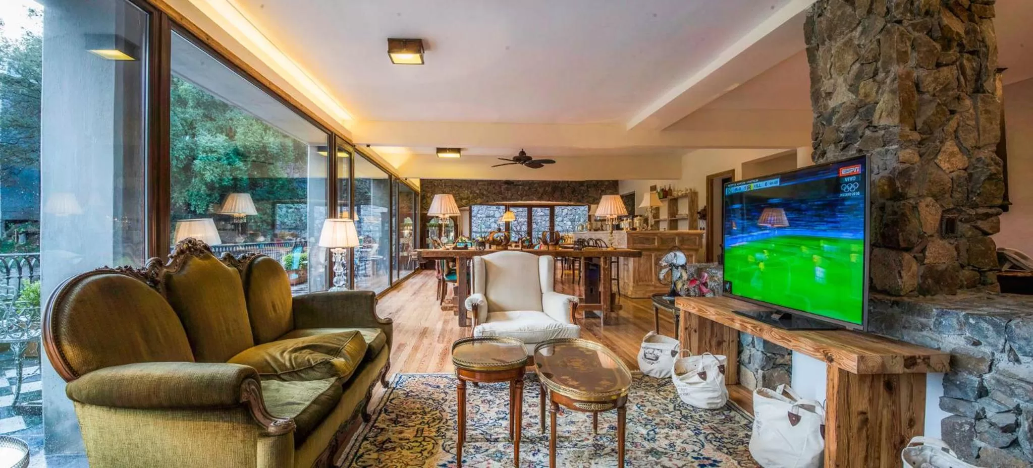 Property building, Lounge/Bar in Paraíso Casa de Montaña