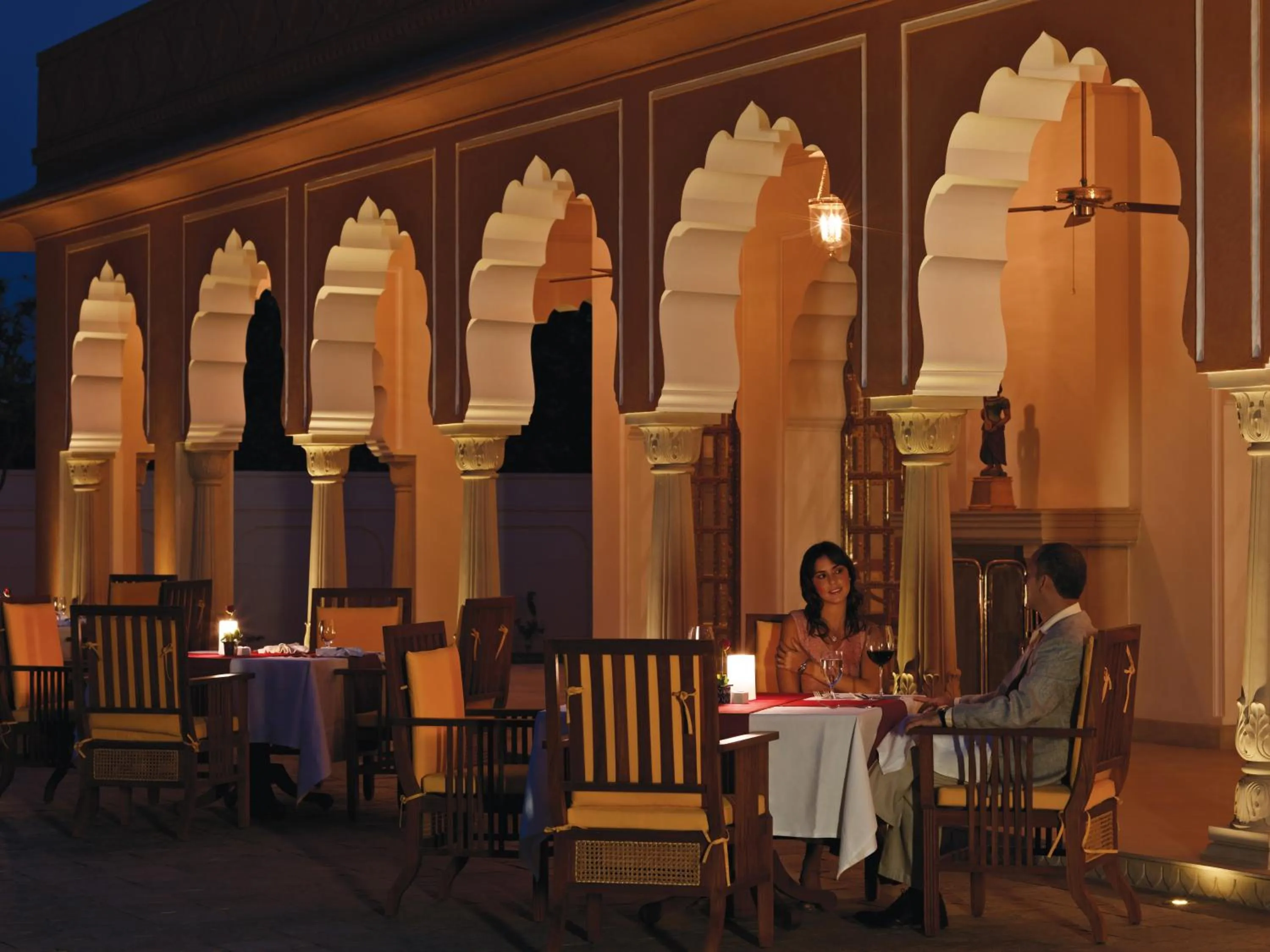 Restaurant/places to eat in The Oberoi Rajvilas Jaipur